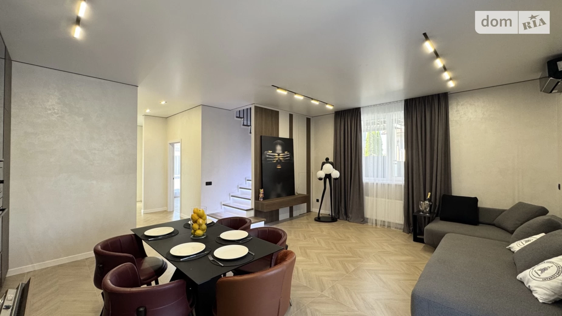 Продается дом на 2 этажа 125 кв. м с гаражом, цена: 209000 $ - фото 4