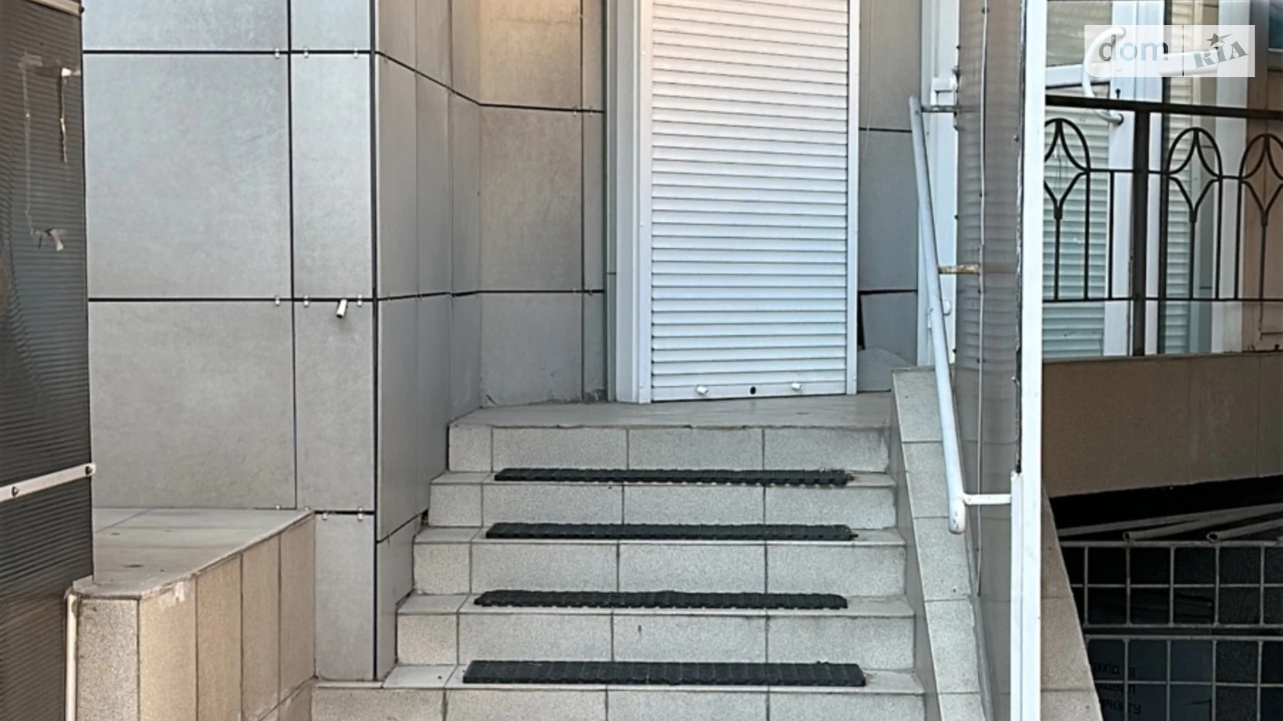 Сдается в аренду помещения свободного назначения 59 кв. м в 23-этажном здании, цена: 33000 грн - фото 2