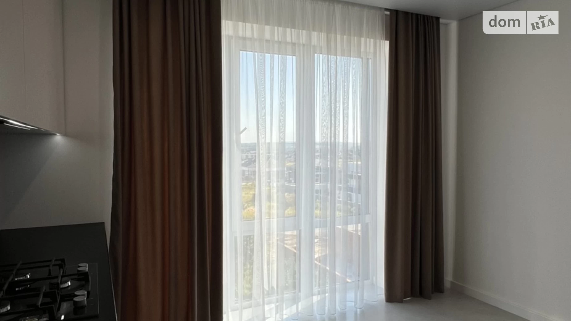 Продается 1-комнатная квартира 41.3 кв. м в Ровно, ул. Николая Боголюбова, 1 - фото 4