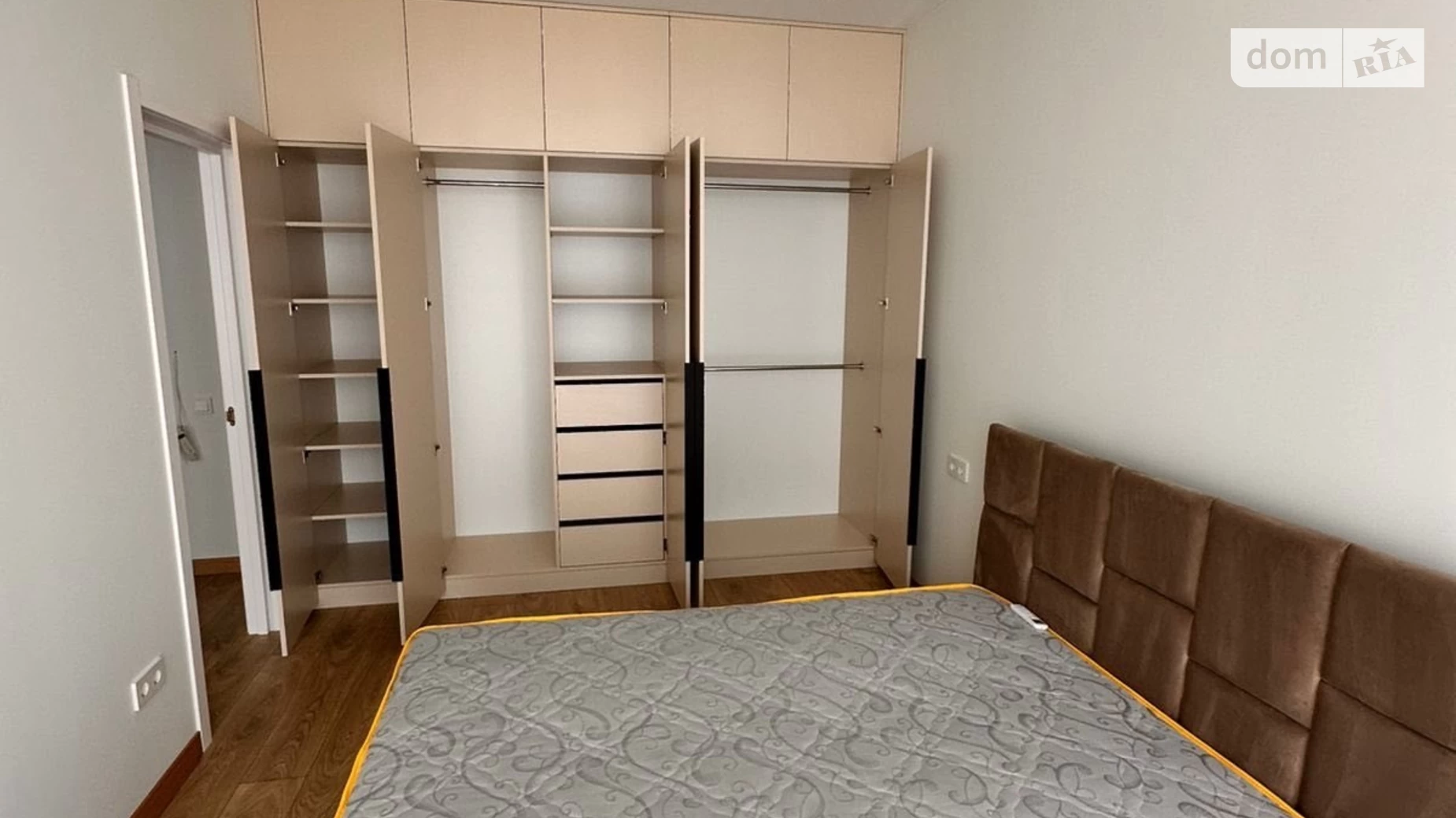 Сдается в аренду 1-комнатная квартира 44 кв. м в, цена: 500 $ - фото 5