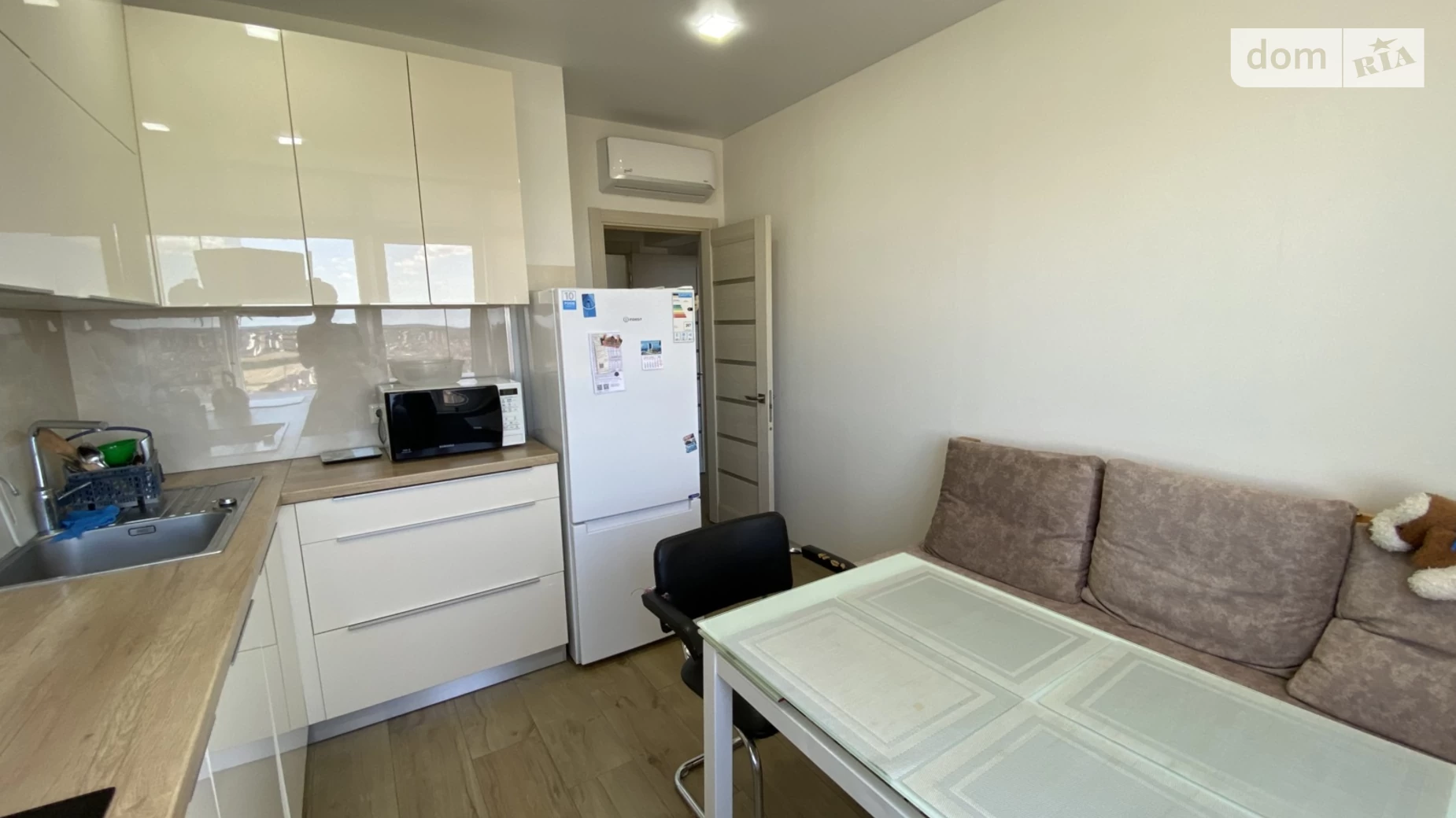 Продается 2-комнатная квартира 59 кв. м в Лиманке, ул. Жемчужная - фото 3