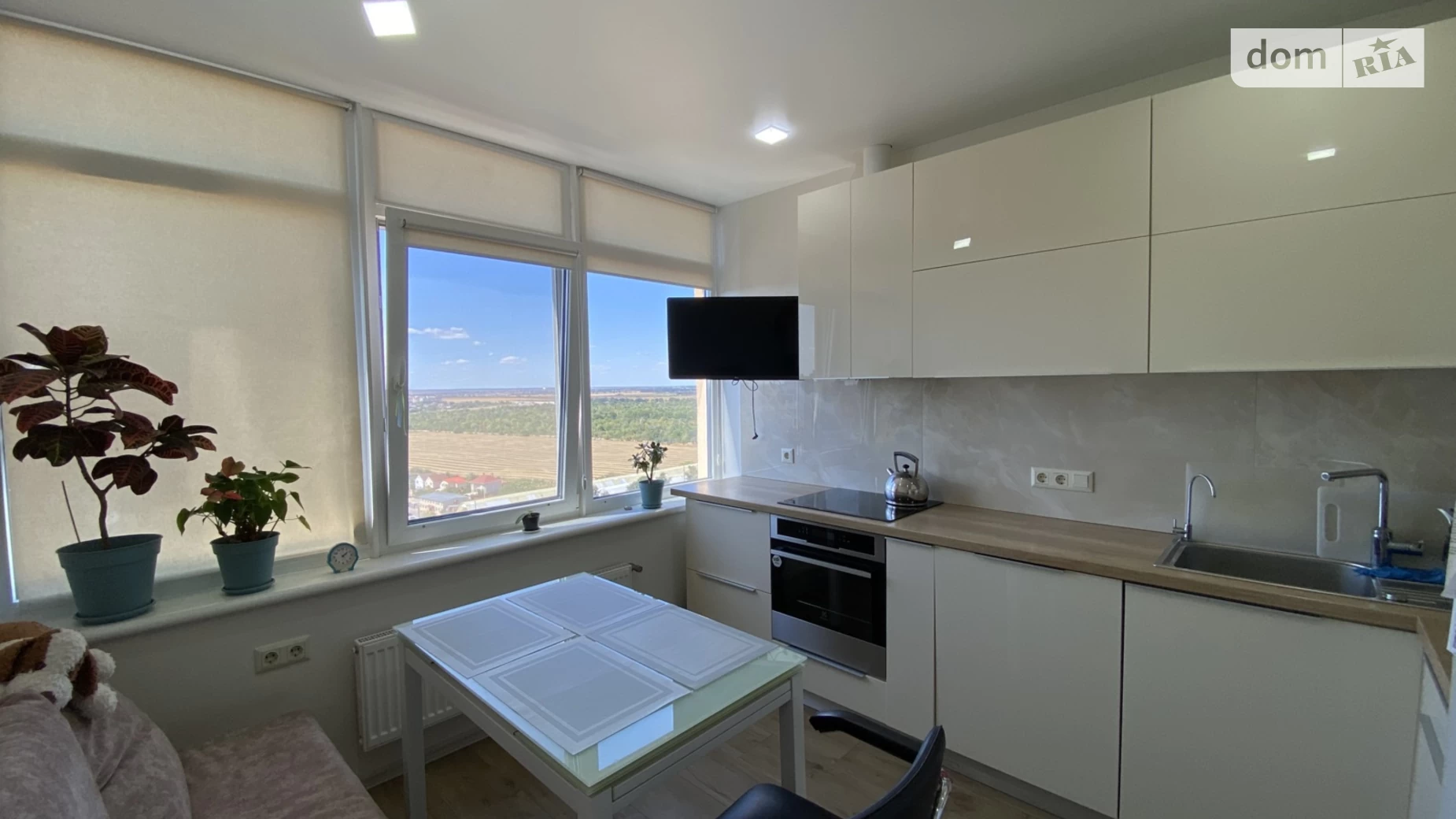 Продается 2-комнатная квартира 59 кв. м в Лиманке, ул. Жемчужная - фото 2