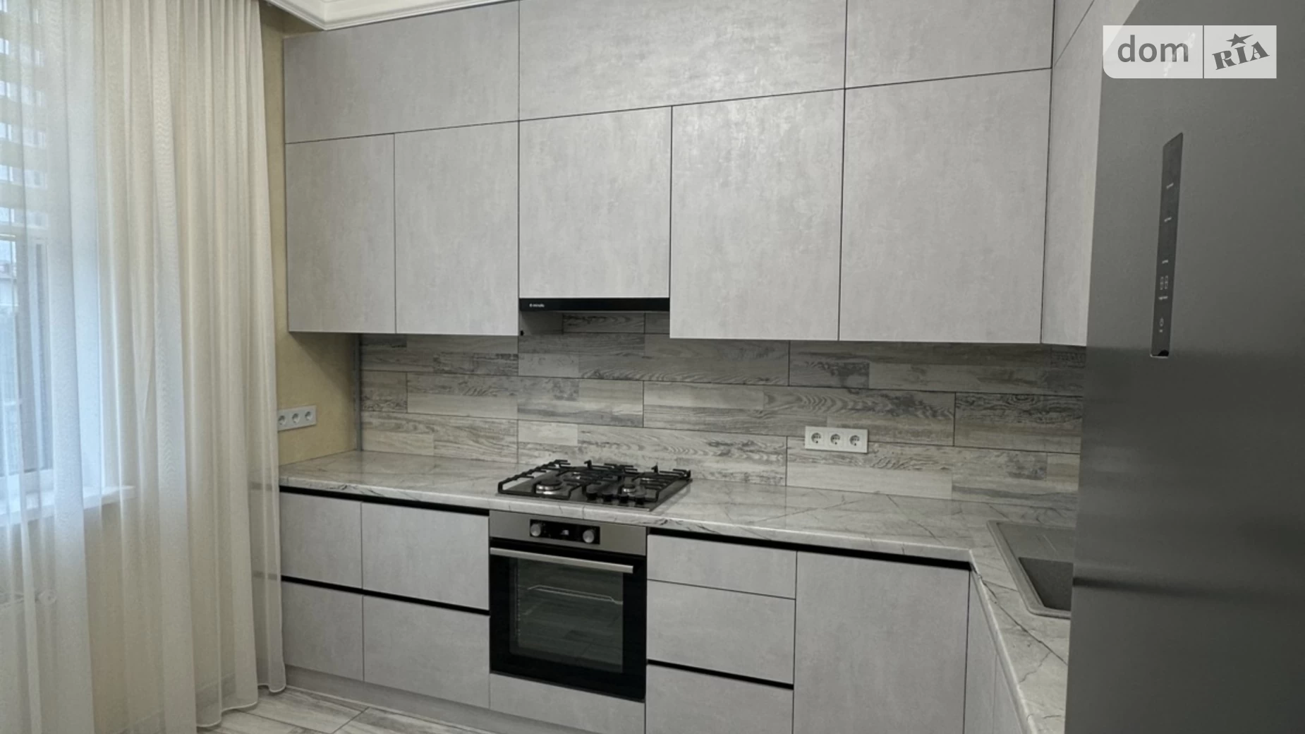 Сдается в аренду 1-комнатная квартира 44 кв. м в Ровно, ул. Защитников Мариуполя(Костромская) - фото 3