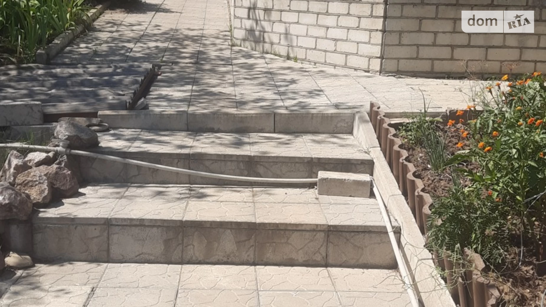 Продается дом на 2 этажа 121 кв. м с камином, цена: 115000 € - фото 3