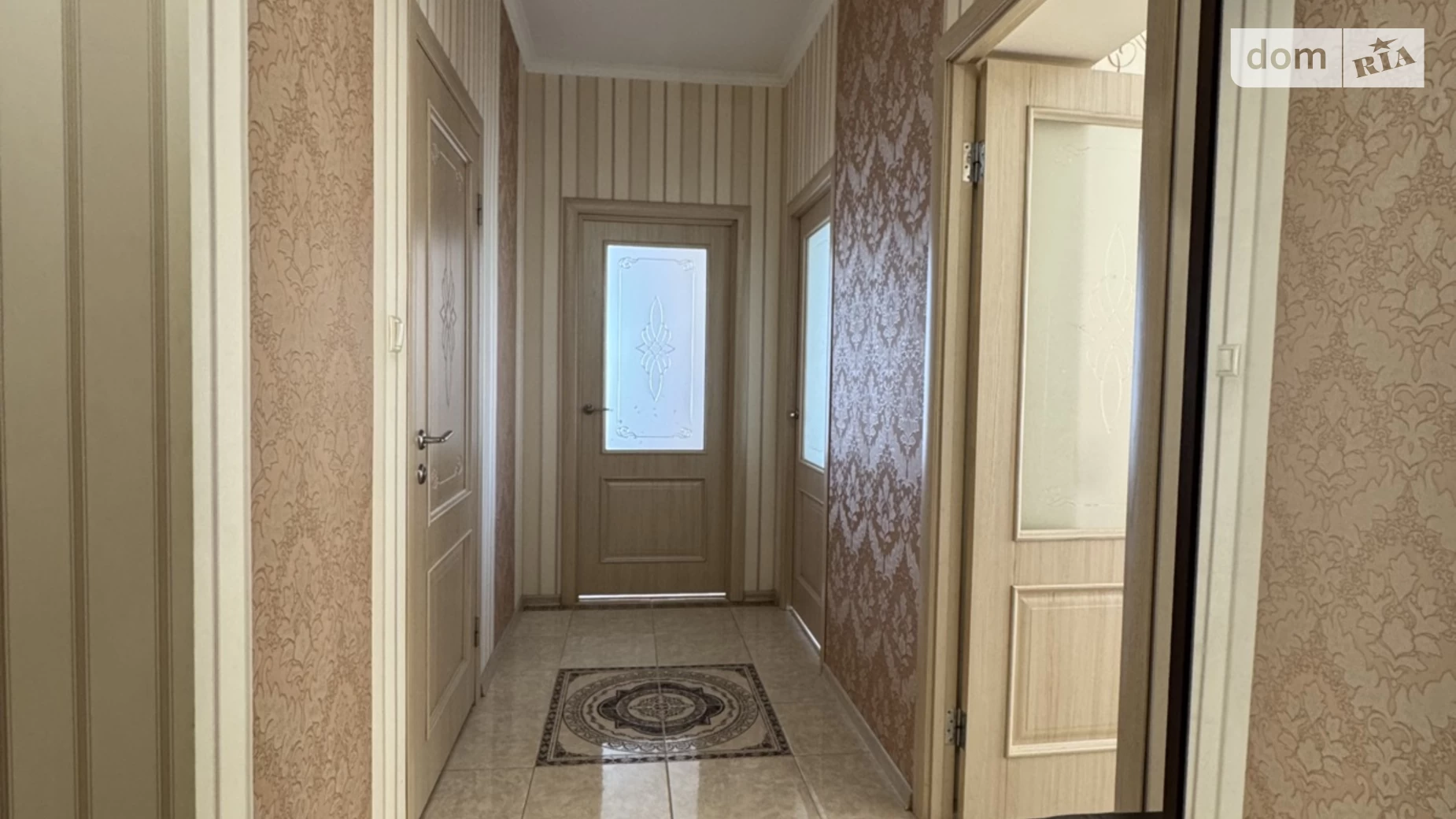 Продається 2-кімнатна квартира 72 кв. м у Ужгороді, вул. Кошицька - фото 2