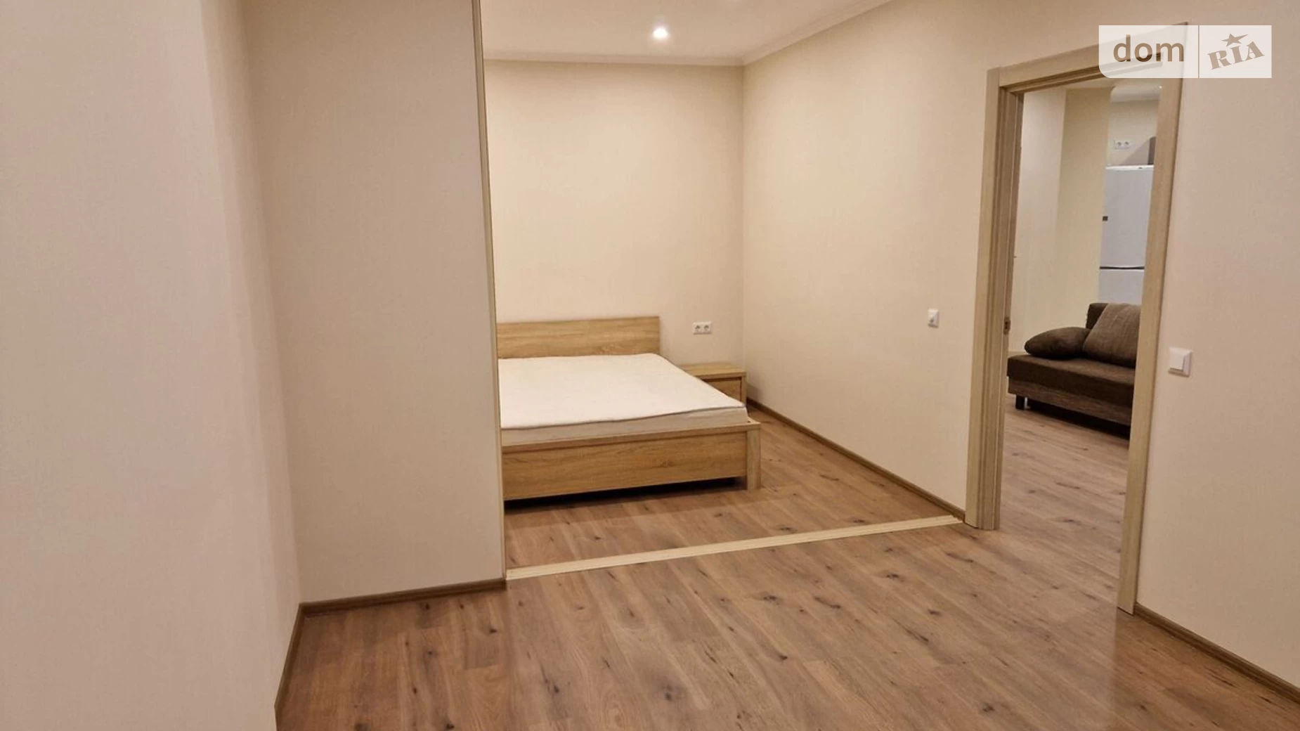 Продается 1-комнатная квартира 65 кв. м в Киеве, ул. Светлая, 3Д корпус 1 - фото 4