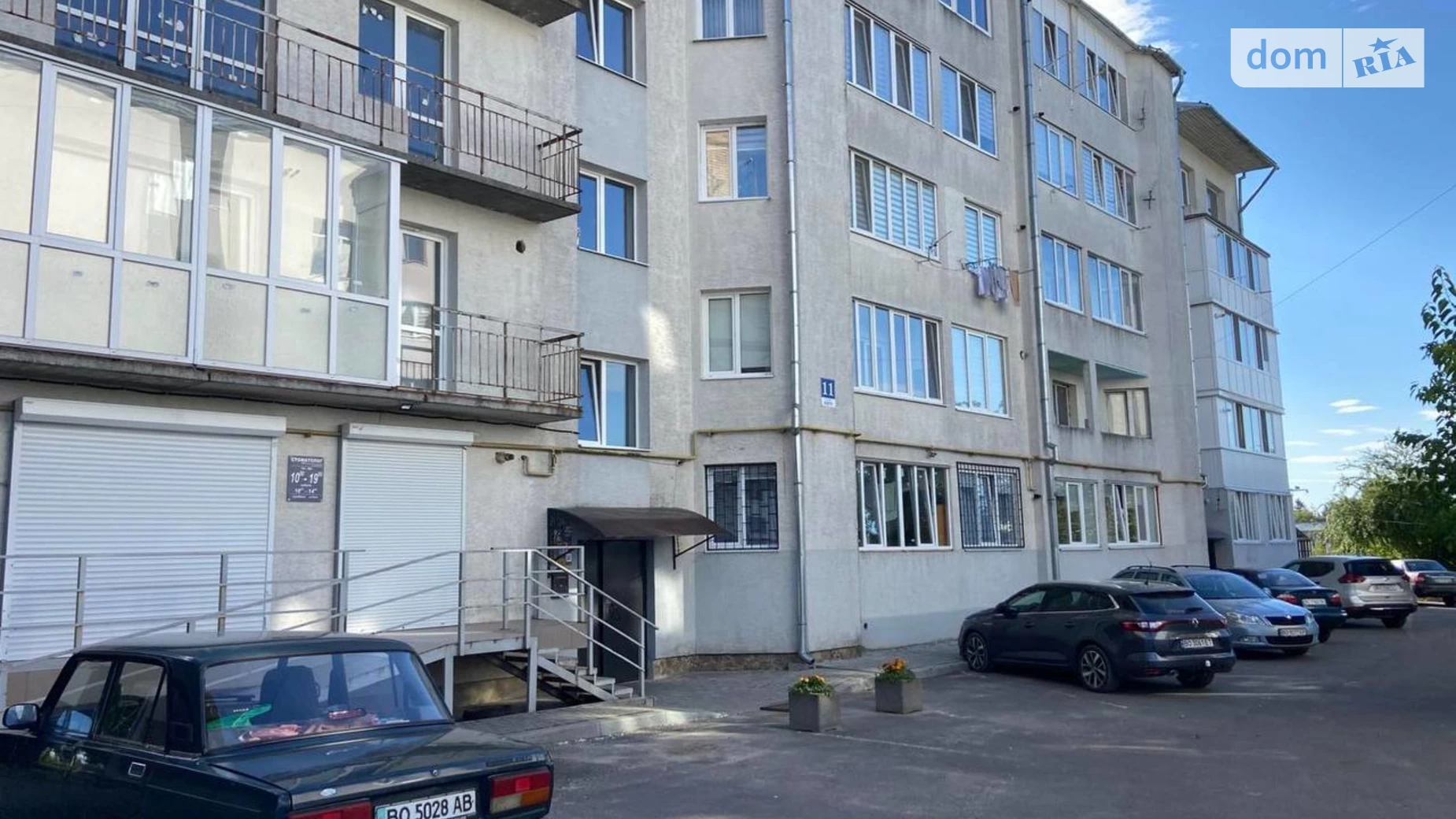 Продается 3-комнатная квартира 98.2 кв. м в, цена: 44190 $ - фото 2