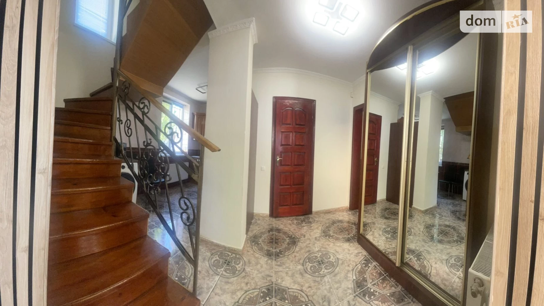 Сдается в аренду дом на 2 этажа 110 кв. м с террасой, цена: 1000 $ - фото 4