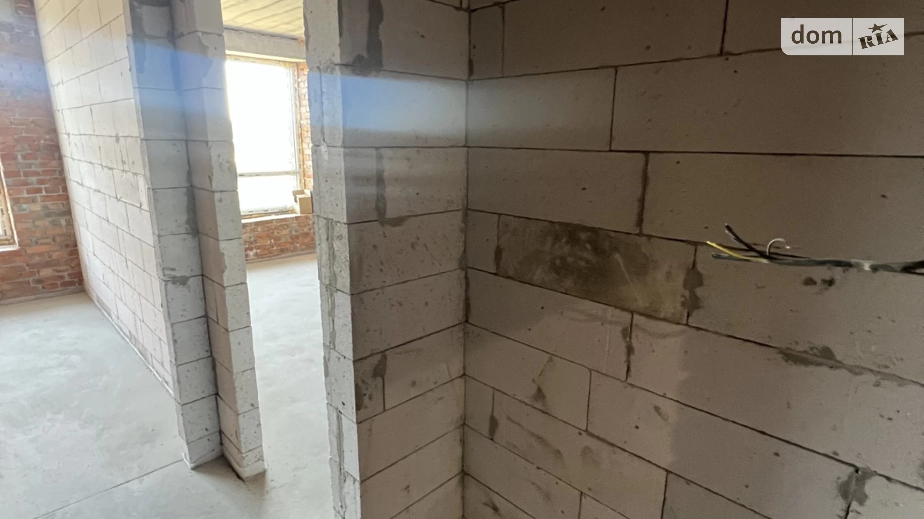 Продается 1-комнатная квартира 33.5 кв. м в Ирпене, ул. Соборная(ІІІ Интернационала), 13 - фото 2