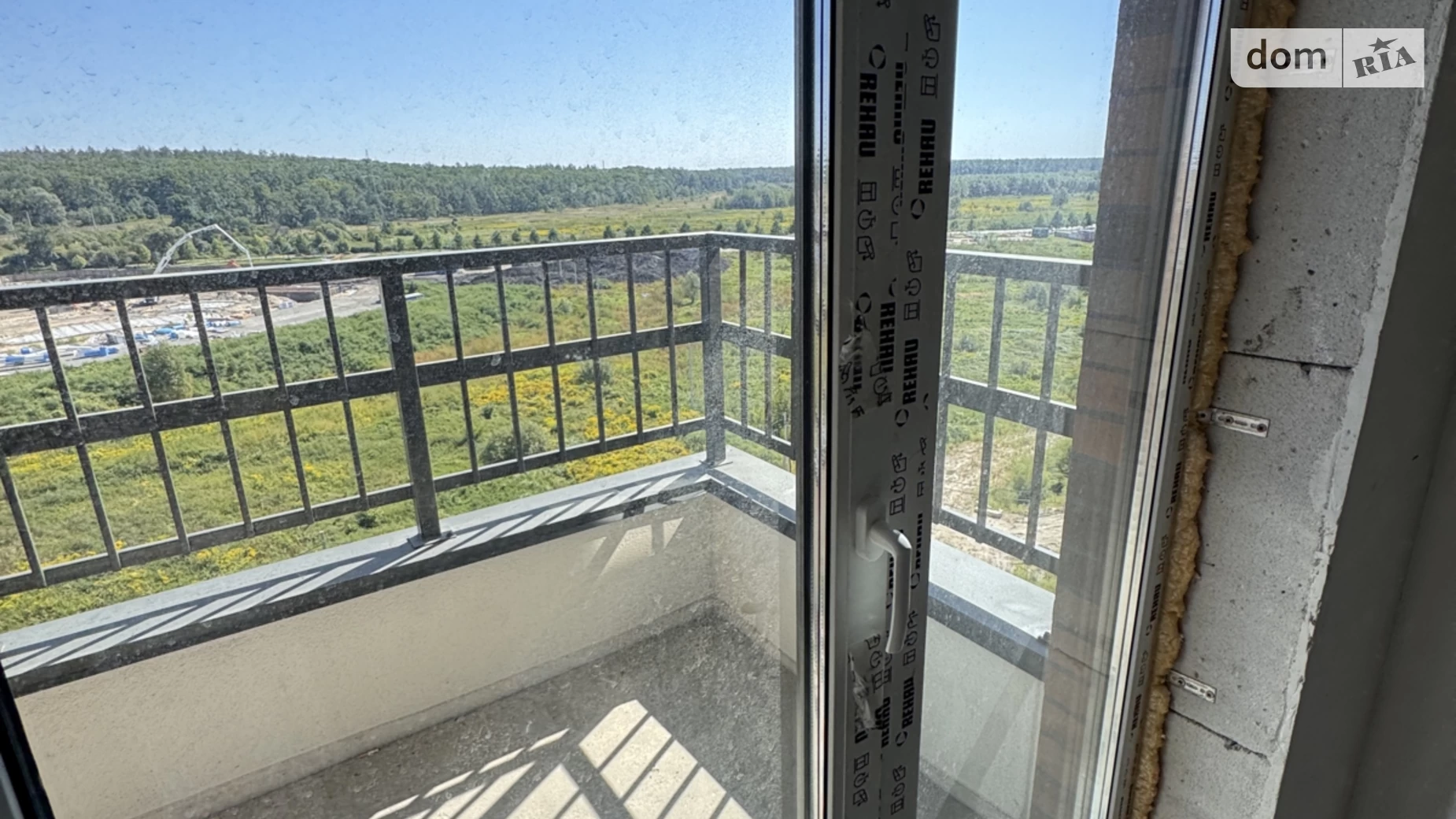 Продается 1-комнатная квартира 37 кв. м в Ирпене, ул. Ольги Кобылянской(Достоевского), 18 - фото 2