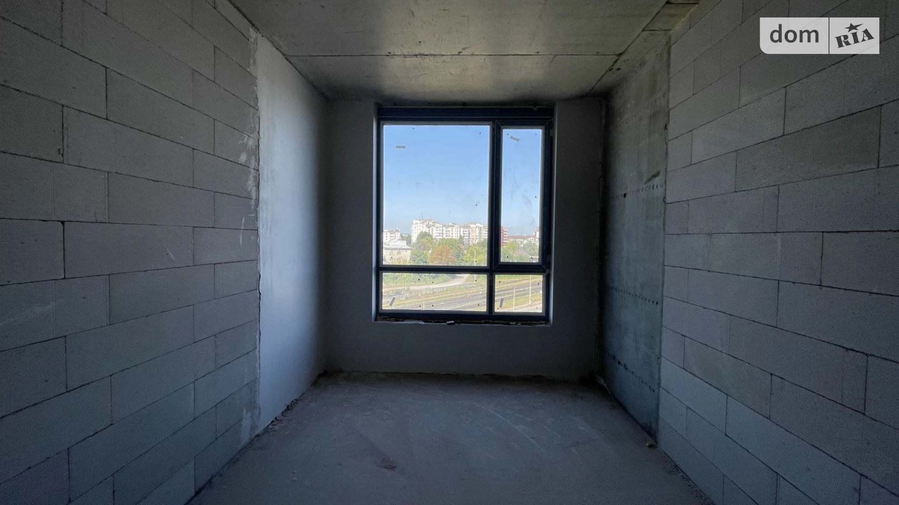 Продается 2-комнатная квартира 60 кв. м в Ивано-Франковске, ул. Хриплинская - фото 4