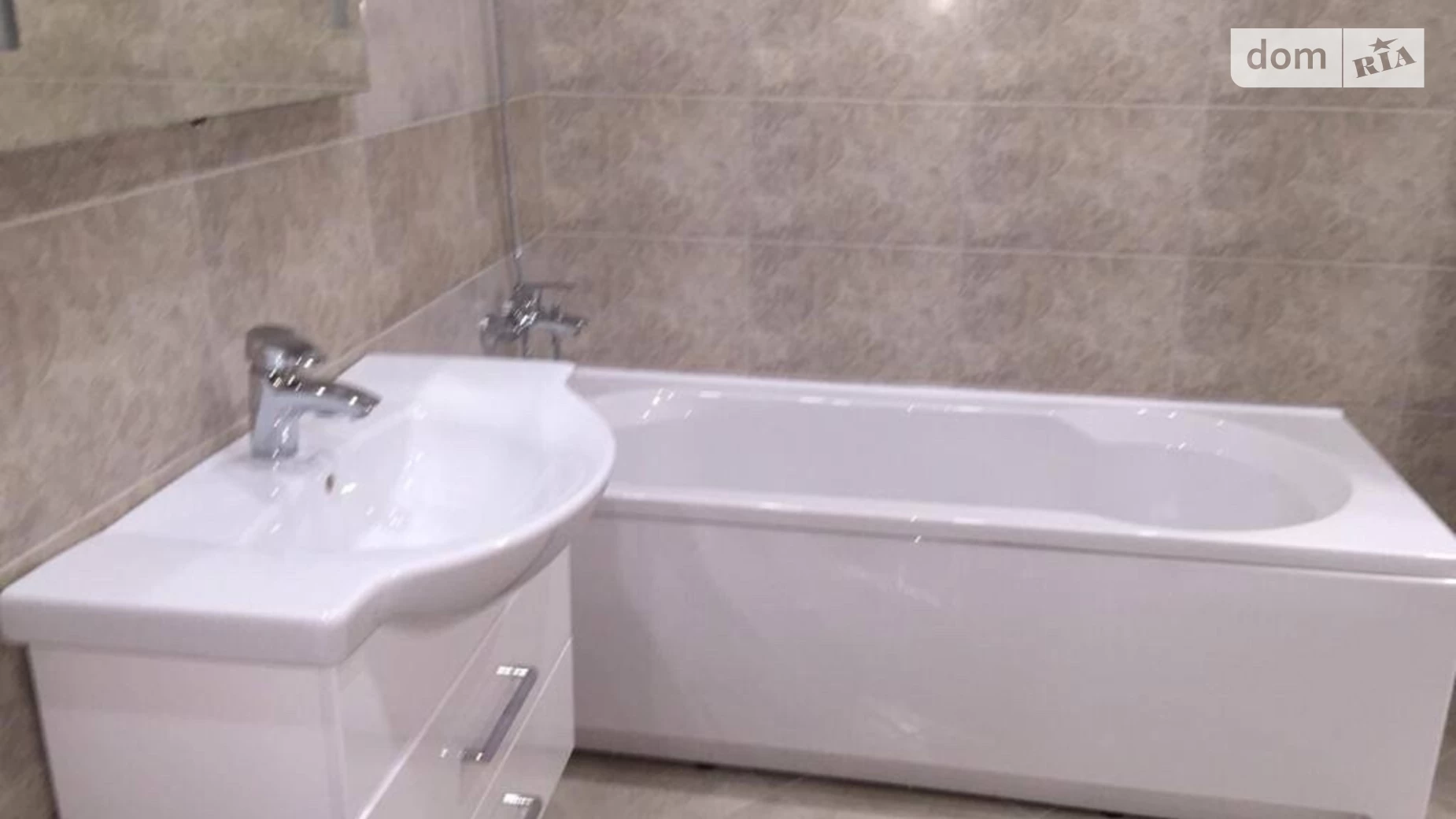 Продается 2-комнатная квартира 56.8 кв. м в Одессе, ул. Среднефонтанская, 30/1 - фото 4