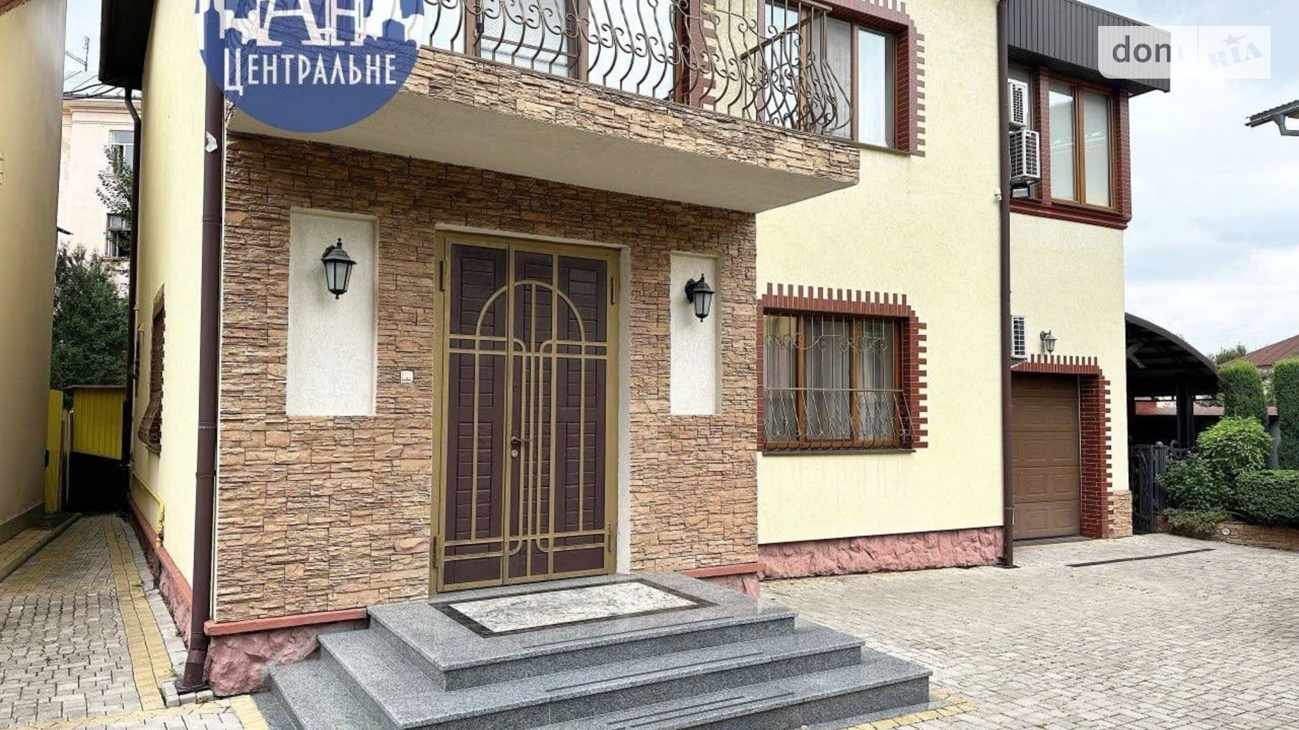 Сдается в аренду дом на 2 этажа 250 кв. м с садом, цена: 1300 € - фото 2
