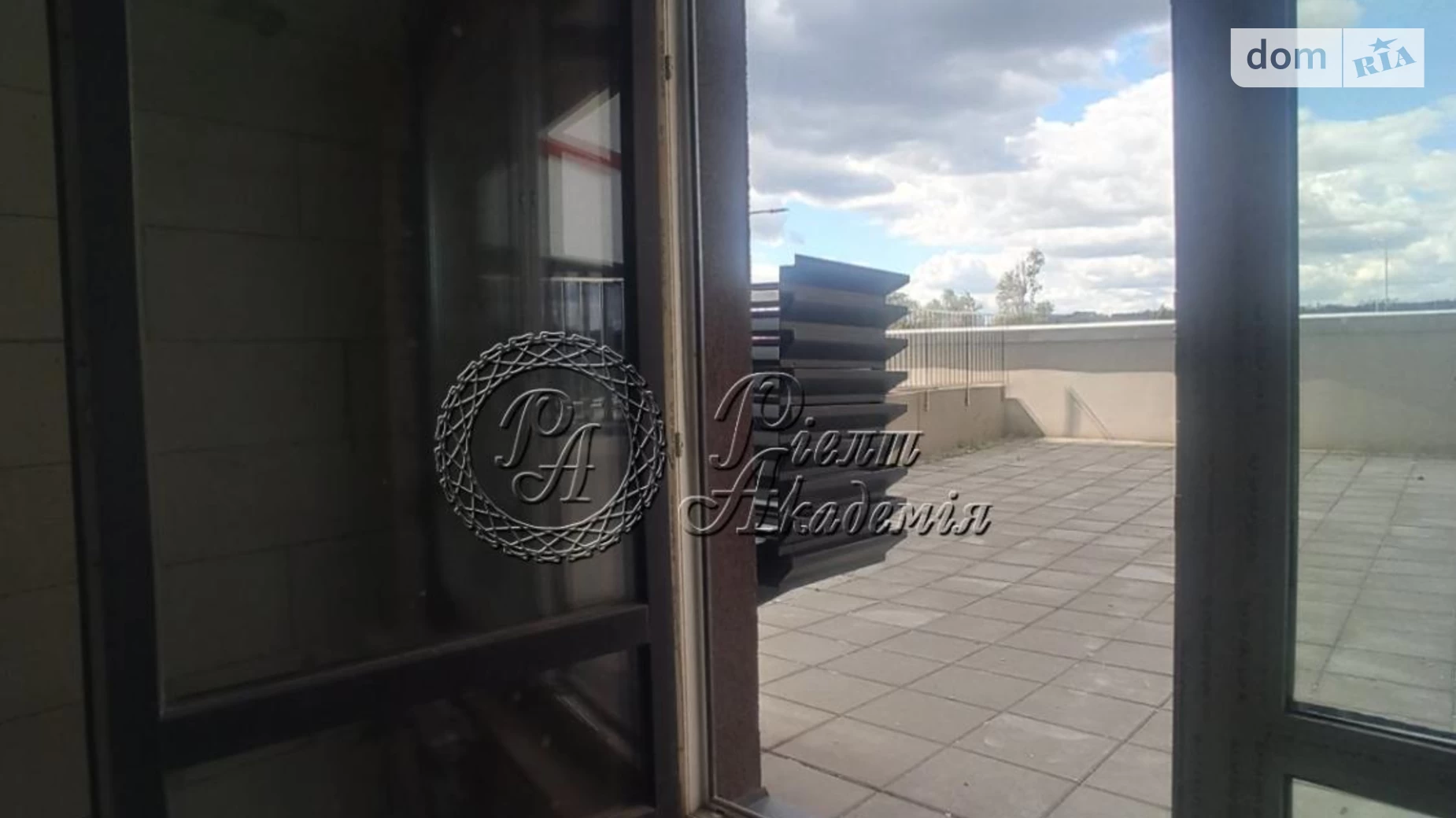 Продается 1-комнатная квартира 63 кв. м в Киеве, наб. Днепровская, 15Д - фото 5