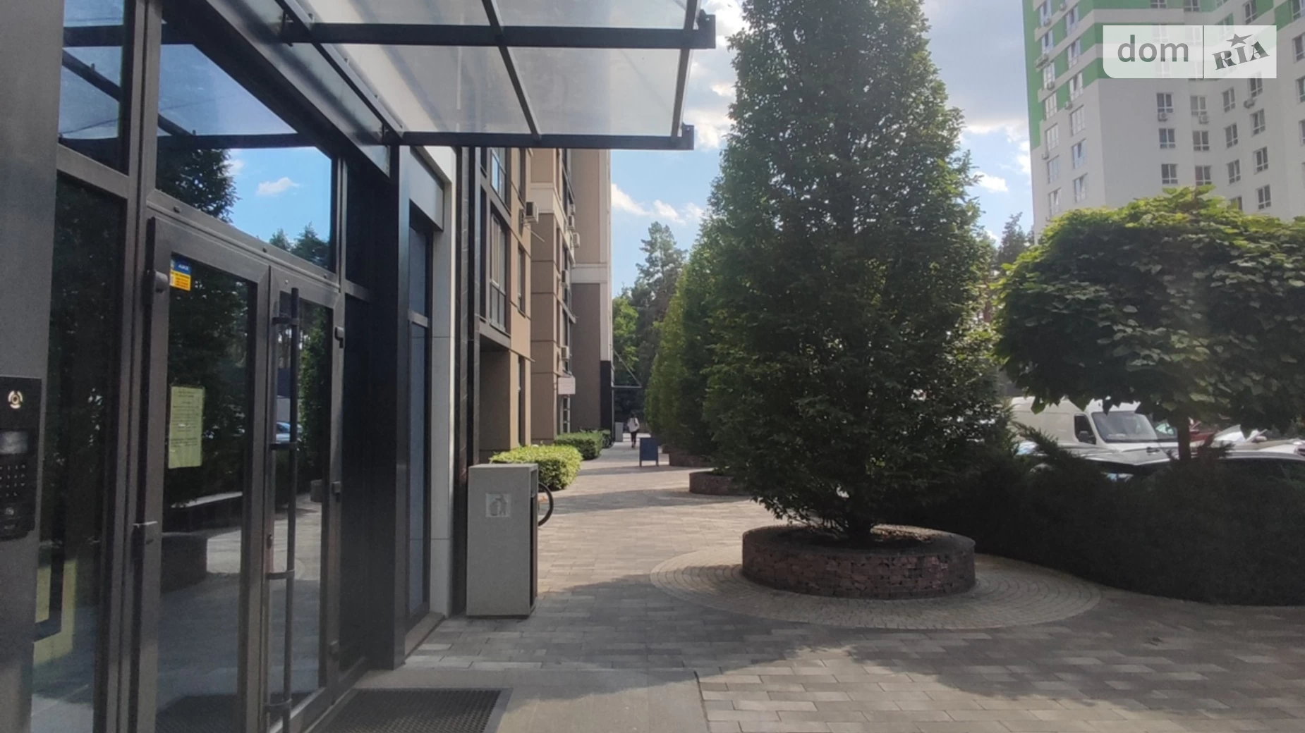 Продается 2-комнатная квартира 56.6 кв. м в Ирпене, ул. Университетская(Карла Маркса), 3/3 - фото 2