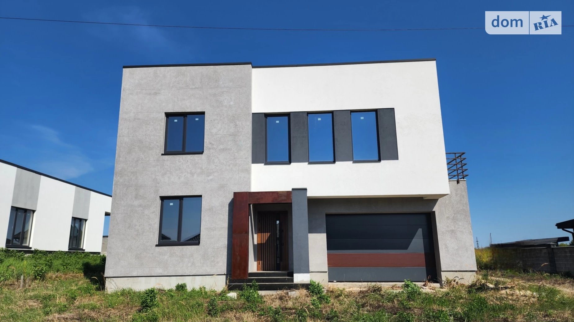 Продается дом на 2 этажа 200 кв. м с садом, цена: 102000 $ - фото 3