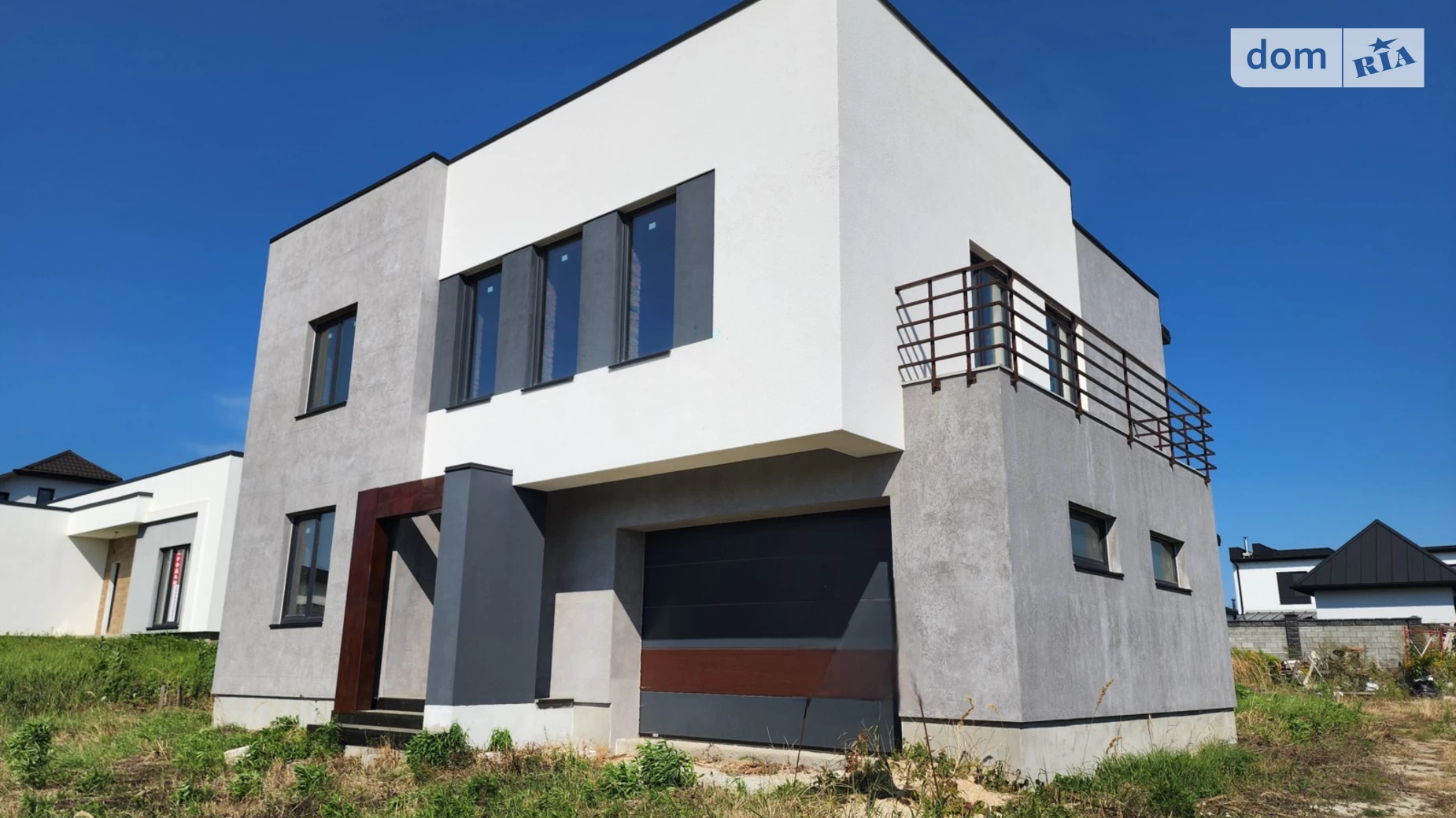 Продается дом на 2 этажа 200 кв. м с садом, цена: 102000 $ - фото 4