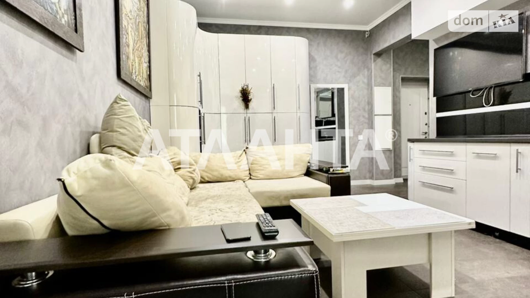 Продается 1-комнатная квартира 59.3 кв. м в Одессе, пер. Аркадиевский, 9/1 - фото 2