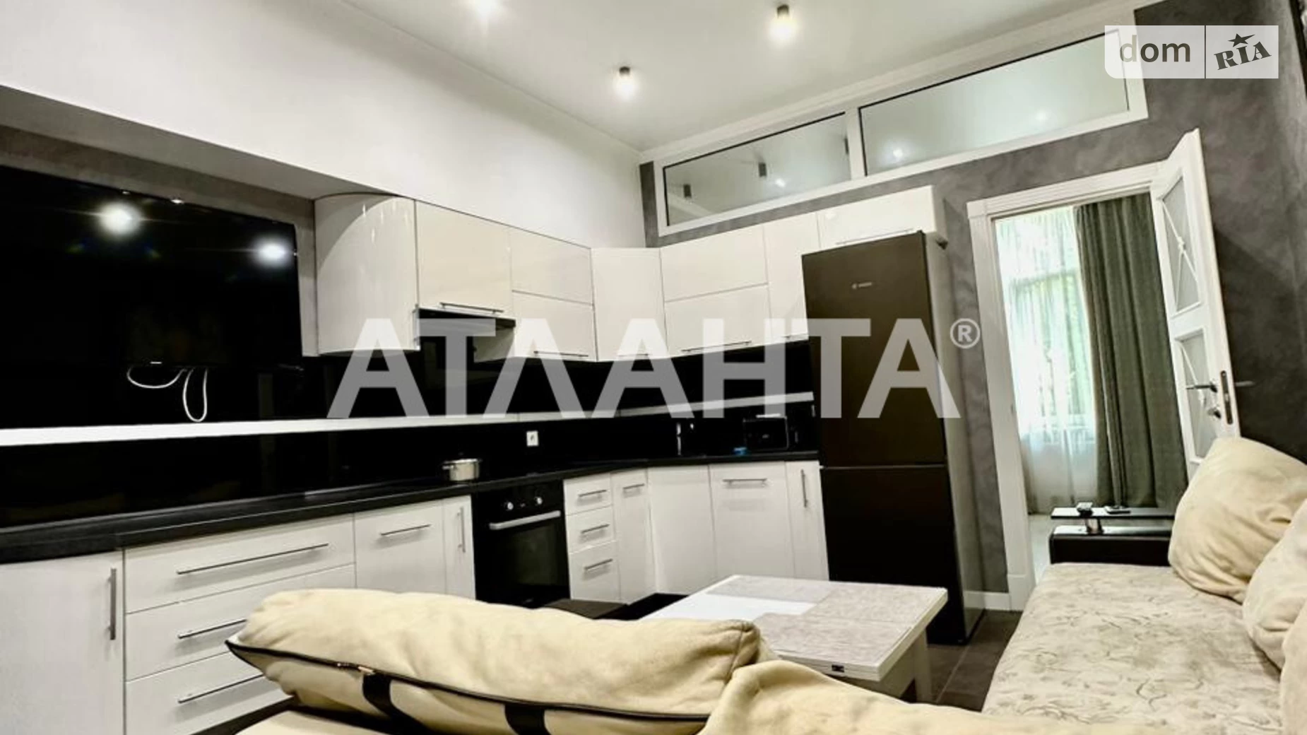 Продается 1-комнатная квартира 59.3 кв. м в Одессе, пер. Аркадиевский, 9/1 - фото 3