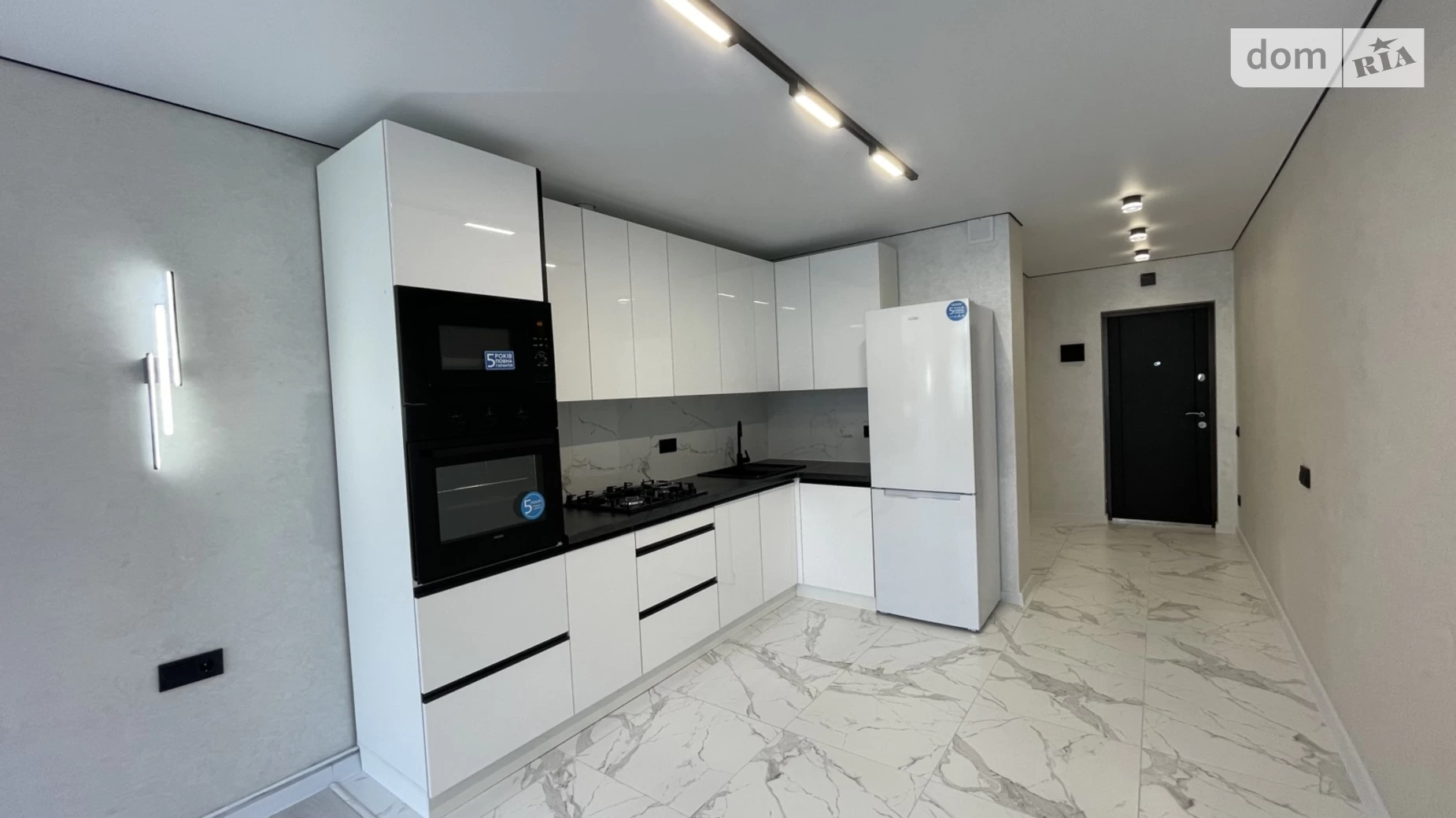1-комнатная квартира 32 кв. м в Тернополе, ул. Смакулы - фото 2