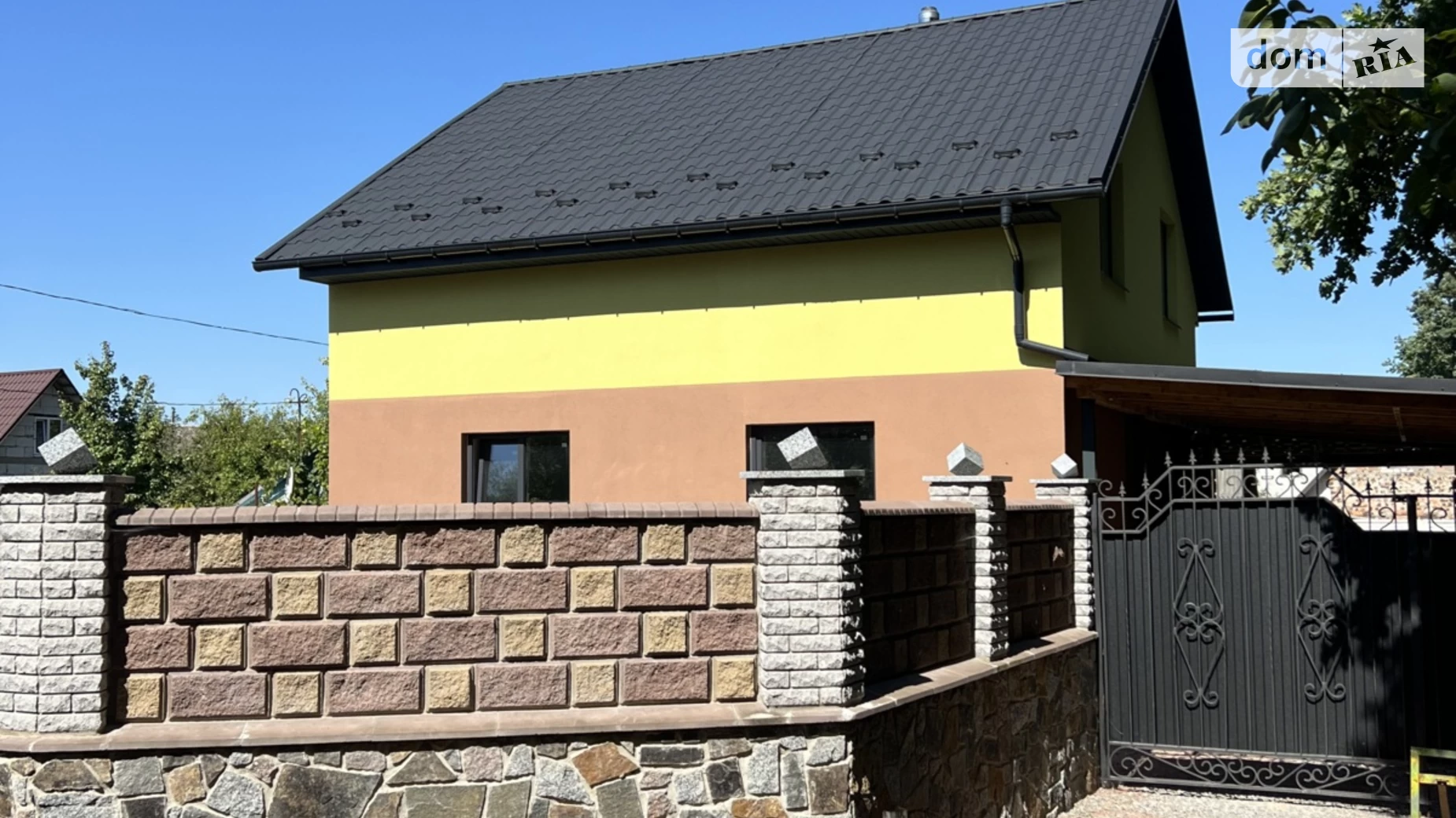 Продается дом на 2 этажа 94.7 кв. м с бассейном, цена: 74900 $ - фото 2