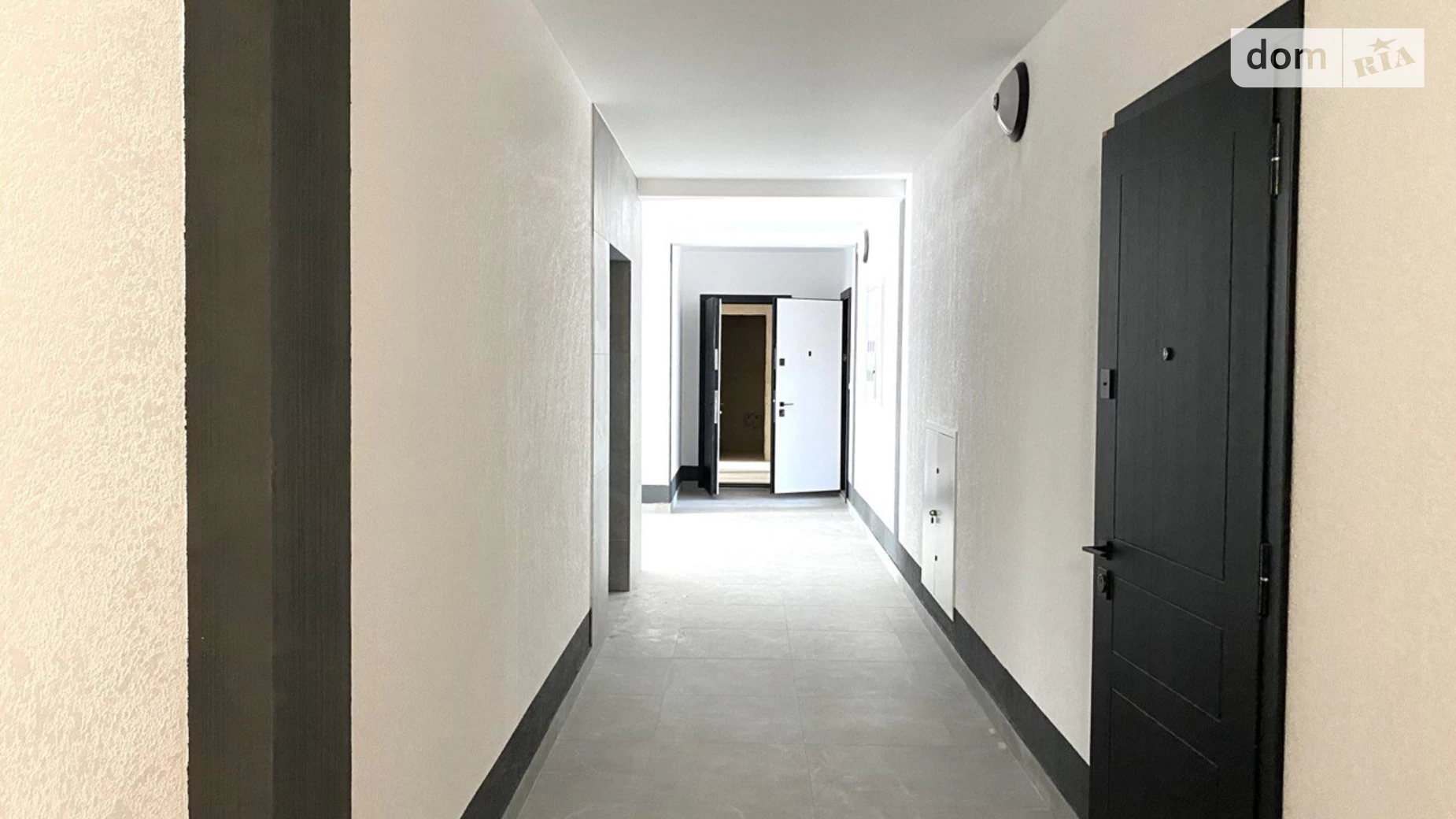 Продается 2-комнатная квартира 72 кв. м в Ровно, ул. Галицкого Данилы, 25 - фото 3