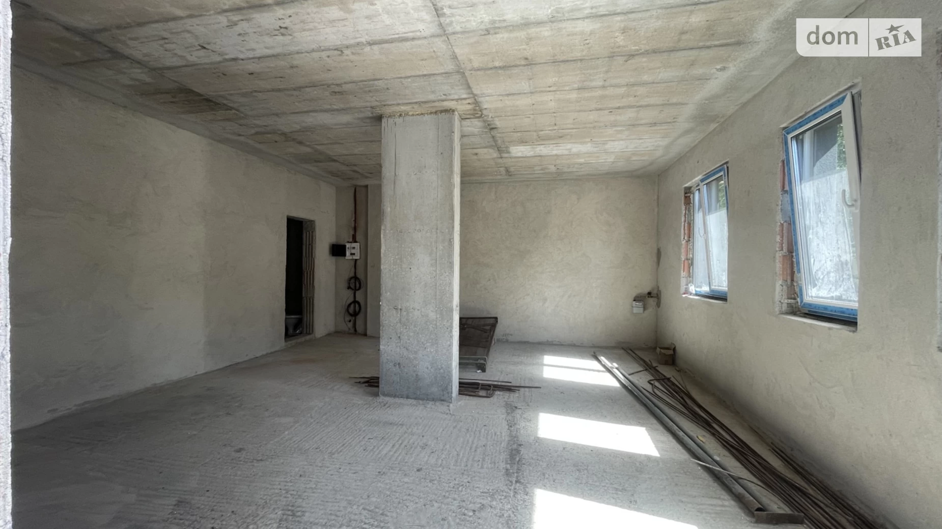 Продается офис 44 кв. м в бизнес-центре, цена: 55000 $ - фото 2
