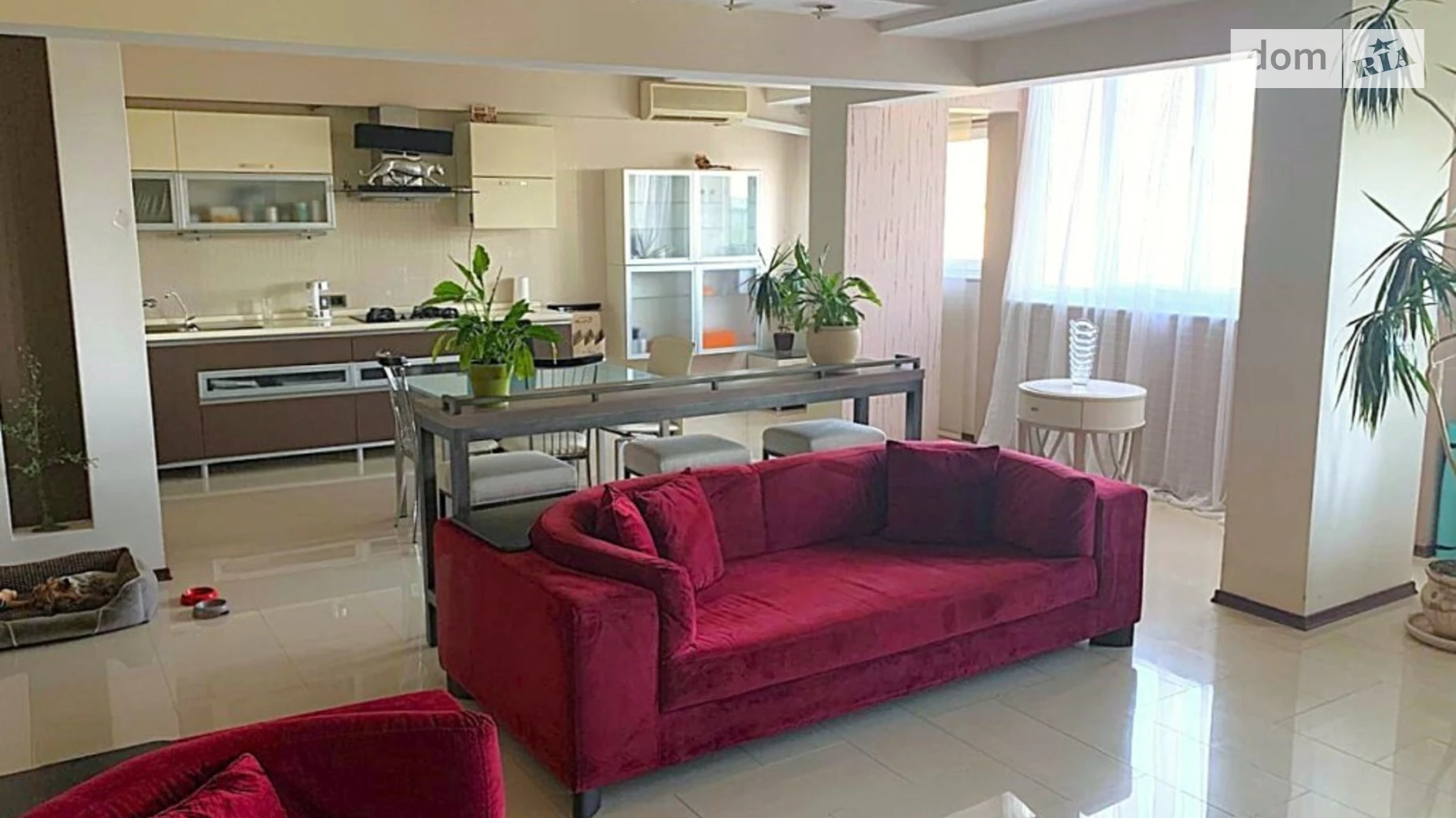 Продається 3-кімнатна квартира 135 кв. м у Одесі, Фонтанська дор., 55А - фото 2