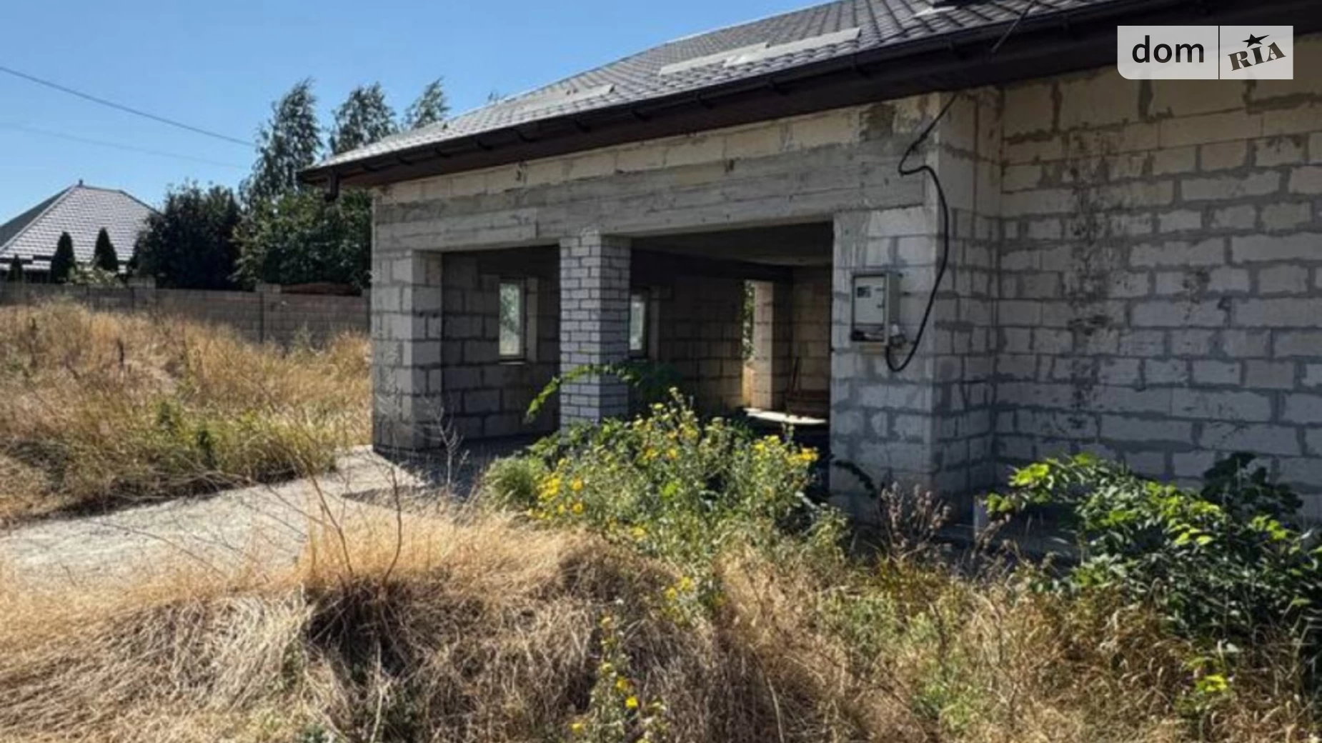 Продается дом на 2 этажа 320 кв. м с бассейном, цена: 130000 $ - фото 3