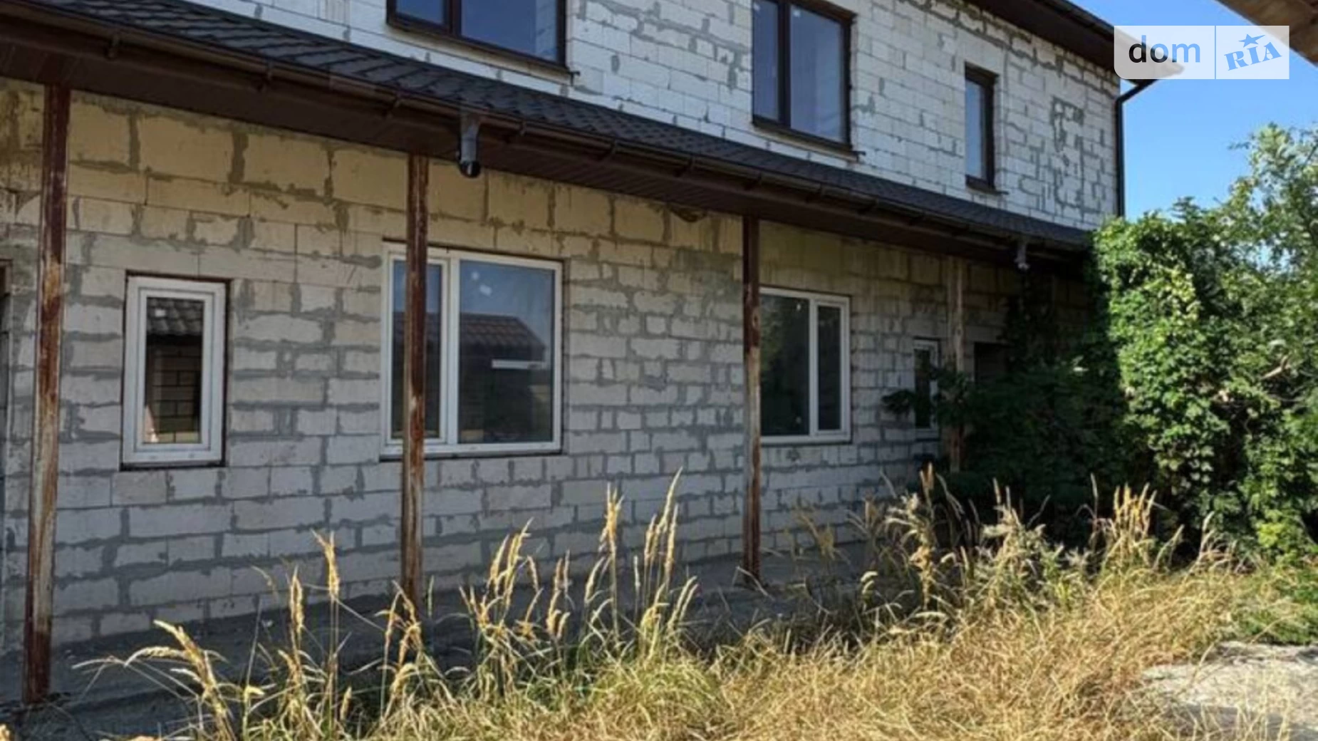 Продается дом на 2 этажа 320 кв. м с бассейном, цена: 130000 $ - фото 4