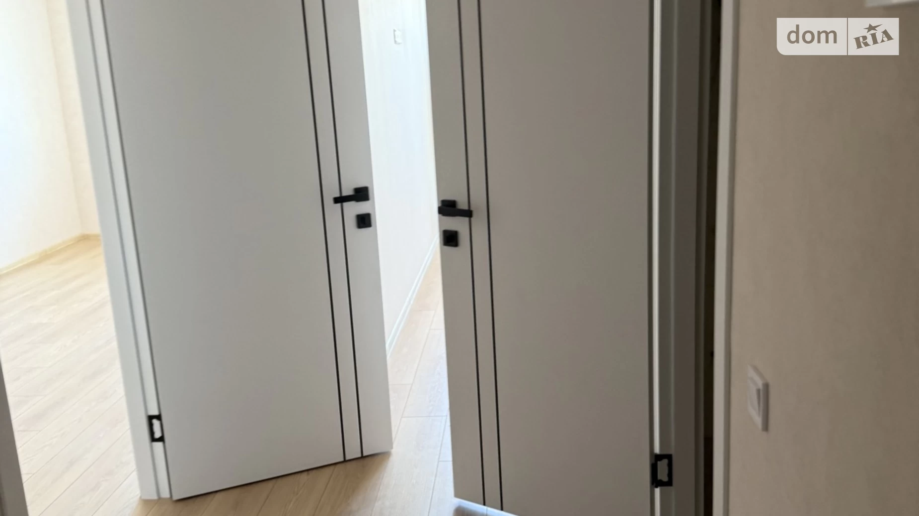 Продається 1-кімнатна квартира 42.1 кв. м у Крижанівка, вул. Академіка Сахарова - фото 2