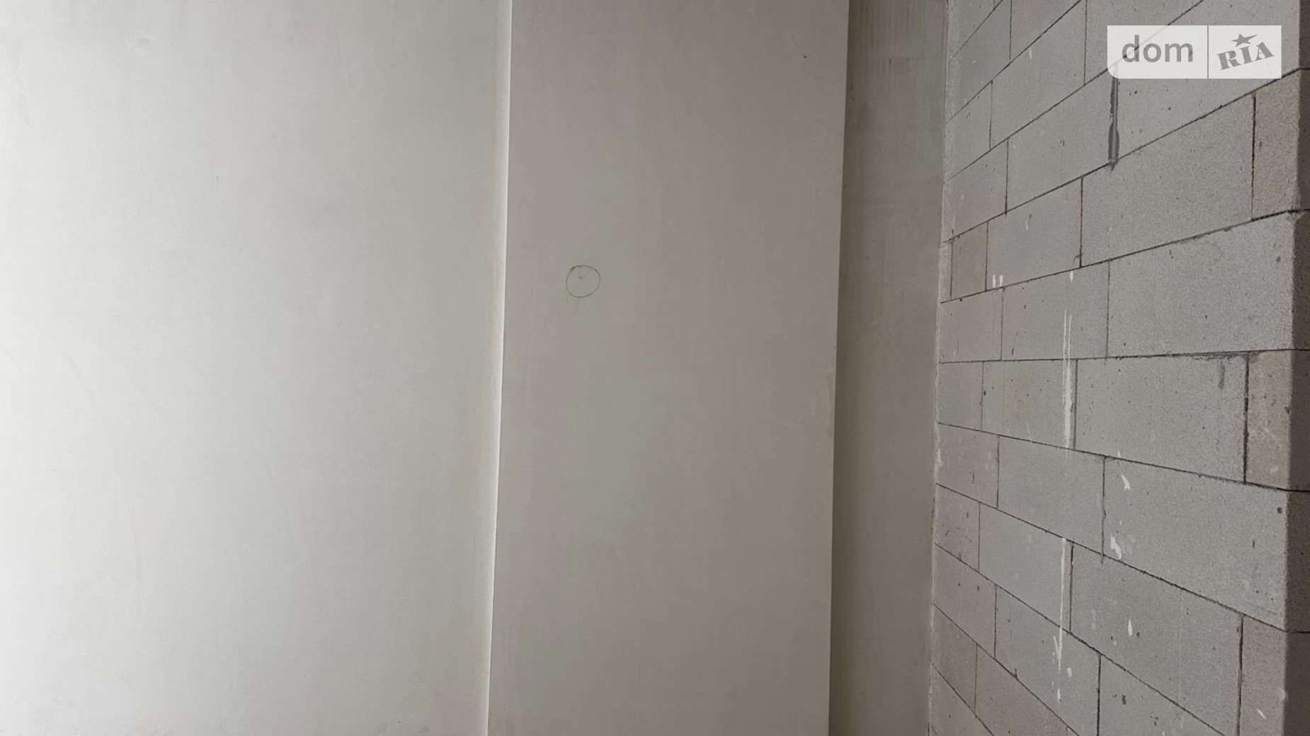 Продается 1-комнатная квартира 52 кв. м в Ивано-Франковске, бул. Южный, 2 - фото 3