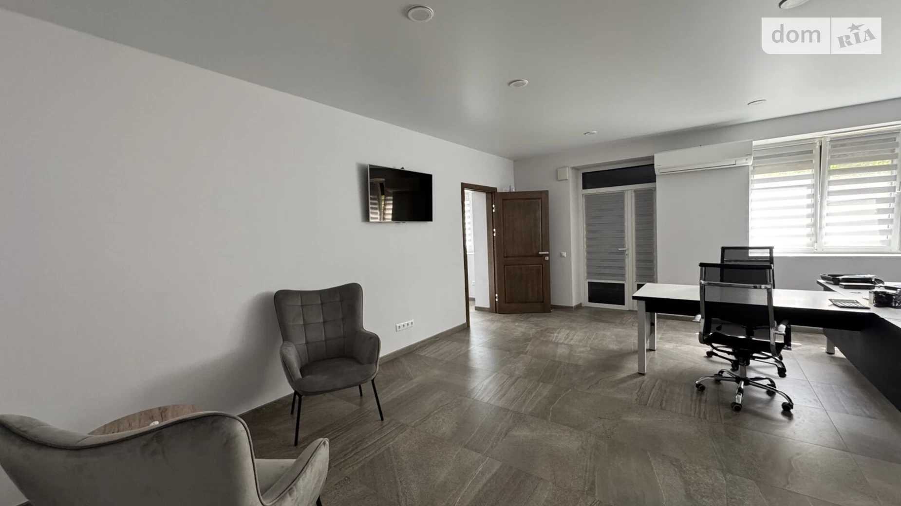Продается офис 150 кв. м в бизнес-центре, цена: 280000 $ - фото 5