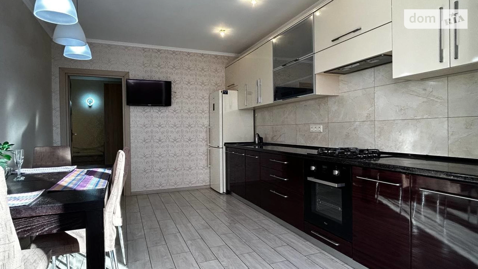 Продается 2-комнатная квартира 75.8 кв. м в Хмельницком, ул. Заречанская, 11Д - фото 5