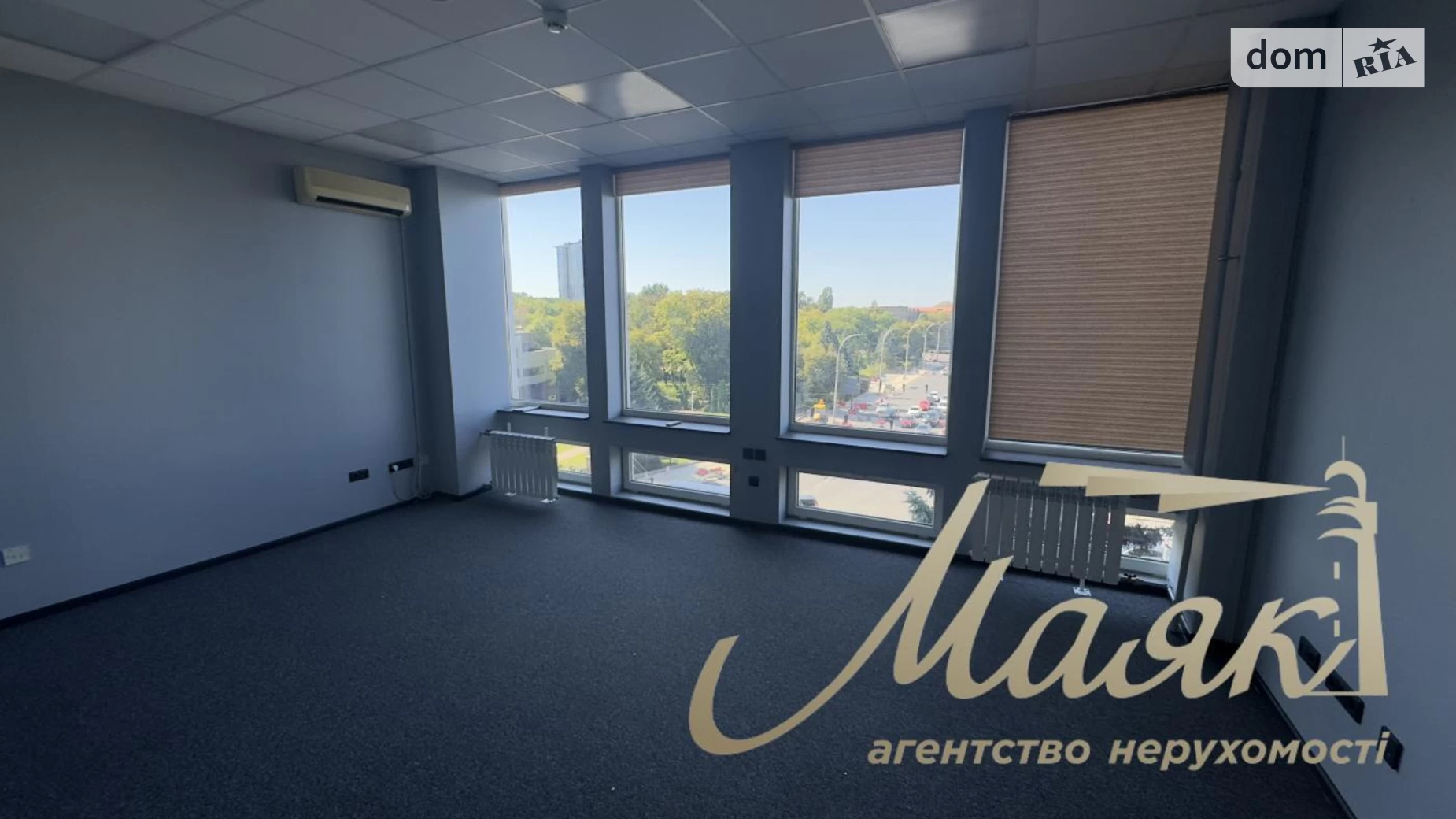 Сдается в аренду офис 146 кв. м в бизнес-центре, цена: 1480 $ - фото 5