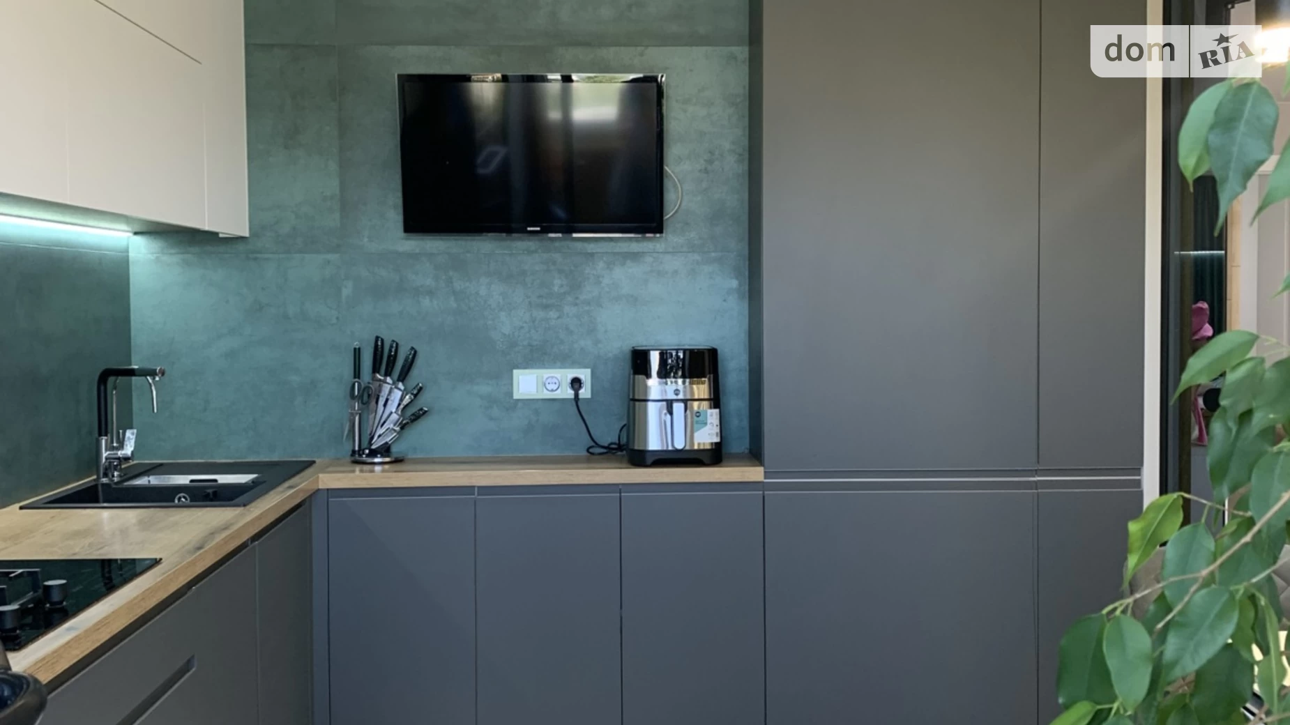 3-комнатная квартира 75.6 кв. м в Тернополе, ул. Сахарова Андрея Академика - фото 4