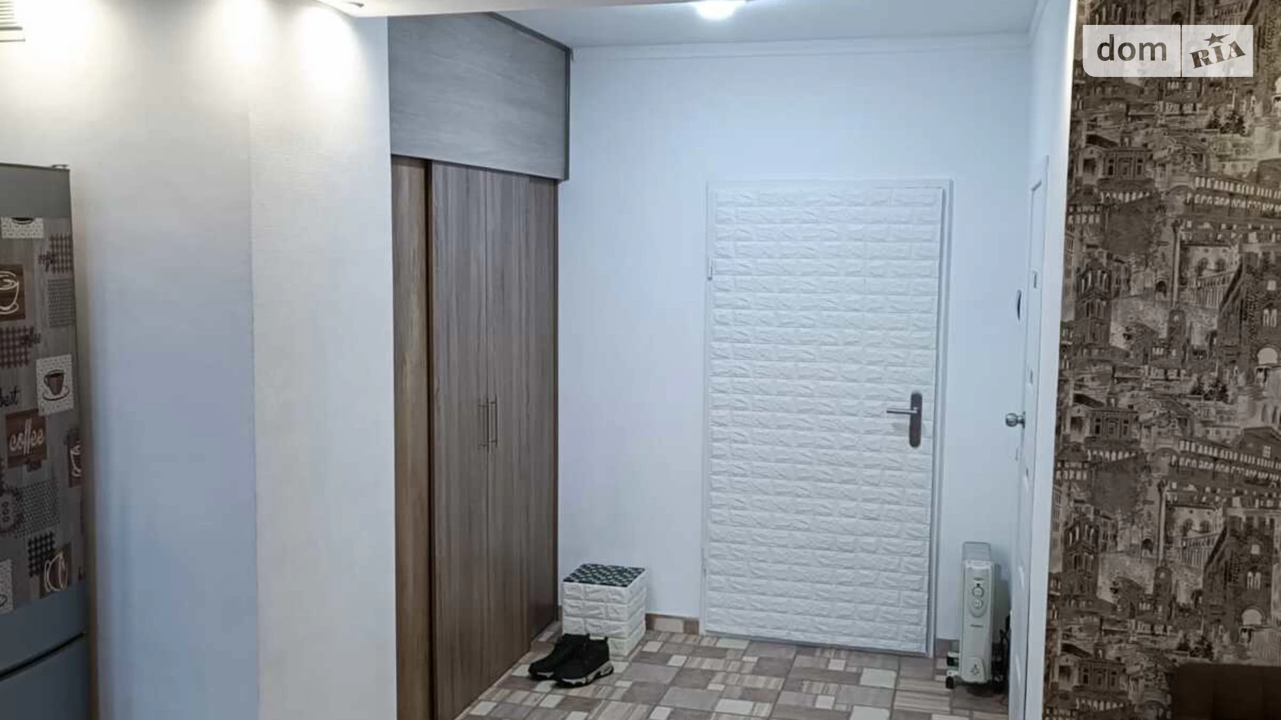 Продается 1-комнатная квартира 39.8 кв. м в Киеве, ул. Наталии Ужвий, 12 - фото 2