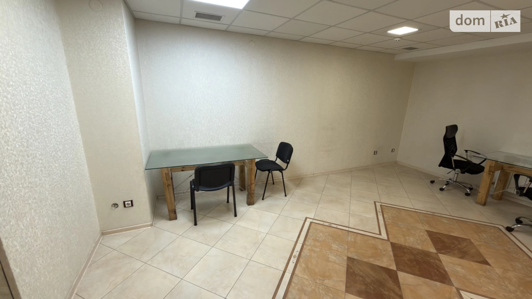 Сдается в аренду офис 15 кв. м в бизнес-центре, цена: 5000 грн - фото 5