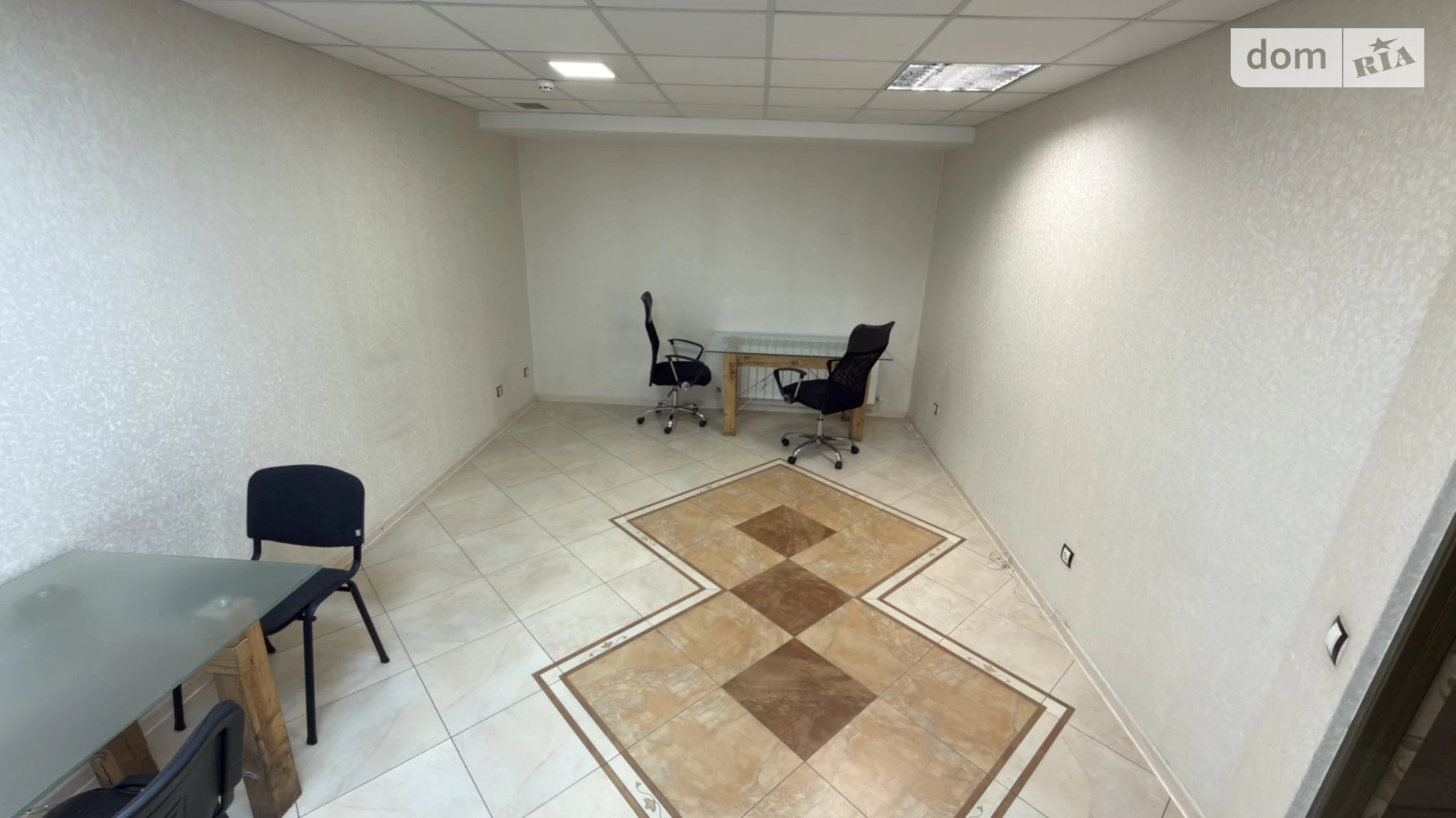 Сдается в аренду помещения свободного назначения 15 кв. м в 2-этажном здании, цена: 5000 грн - фото 4
