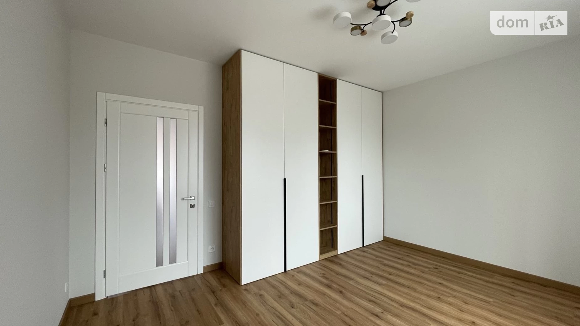 Продается одноэтажный дом 90 кв. м с баней/сауной, цена: 120000 $ - фото 4