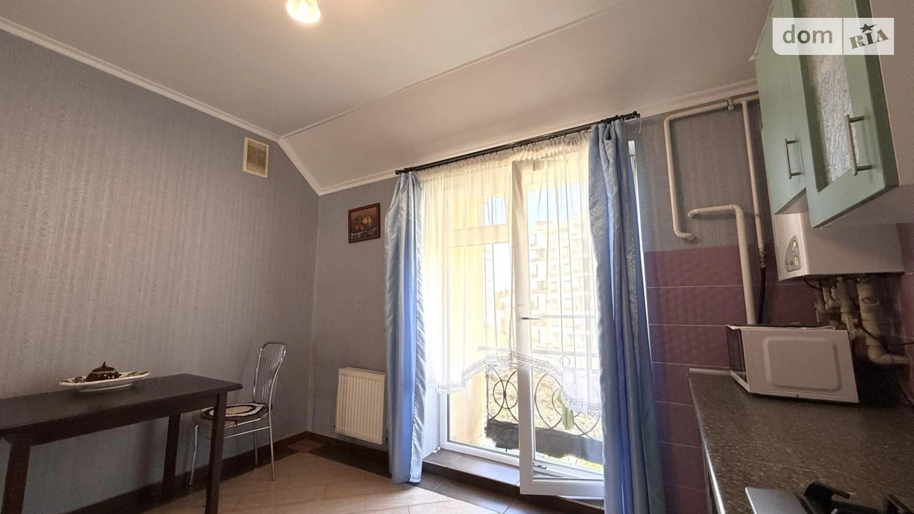 Продається 2-кімнатна квартира 65 кв. м у Ужгороді, вул. Климпуша, 8 - фото 3