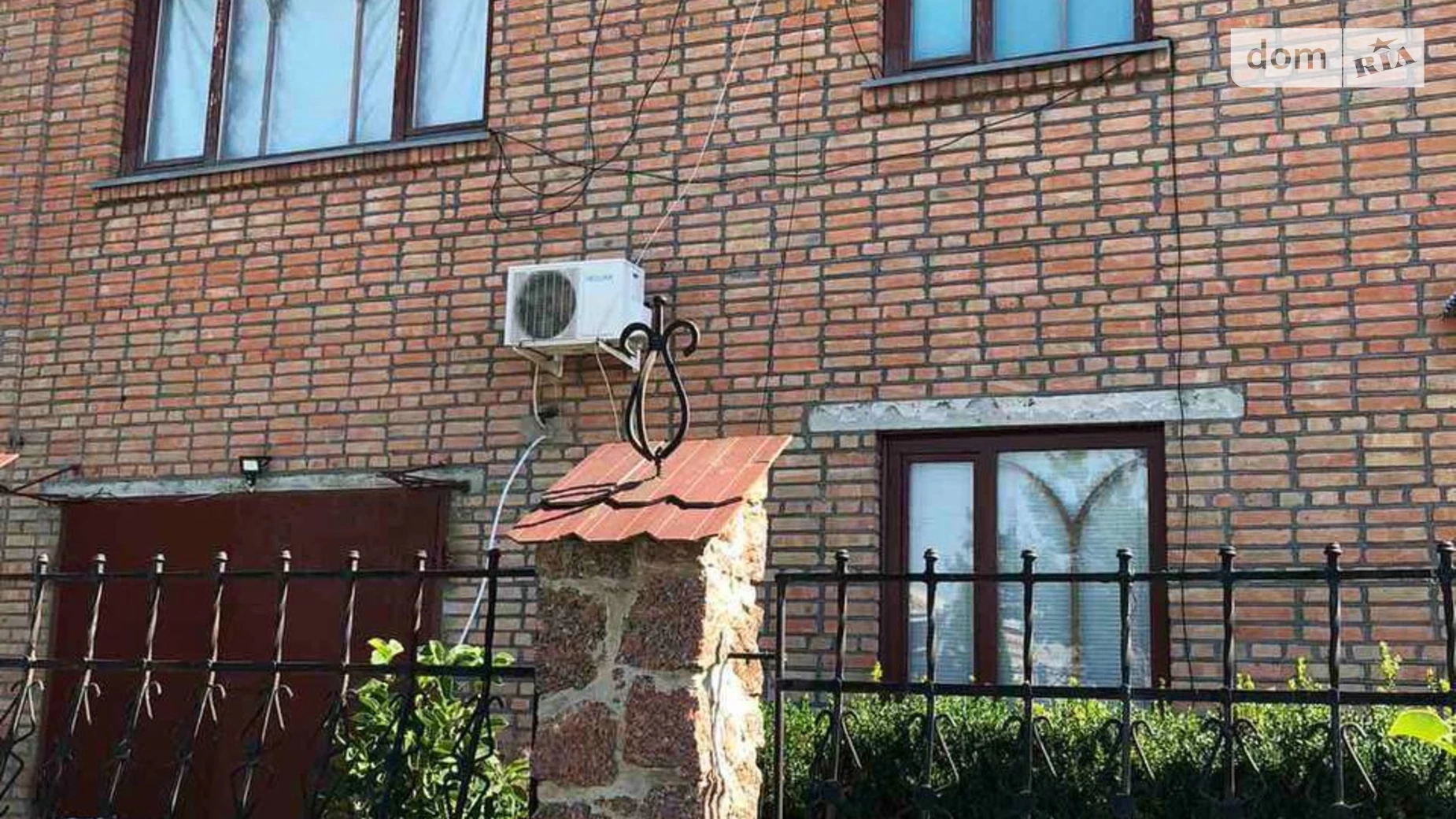 Продается дом на 2 этажа 176 кв. м с бассейном, цена: 180000 $ - фото 3