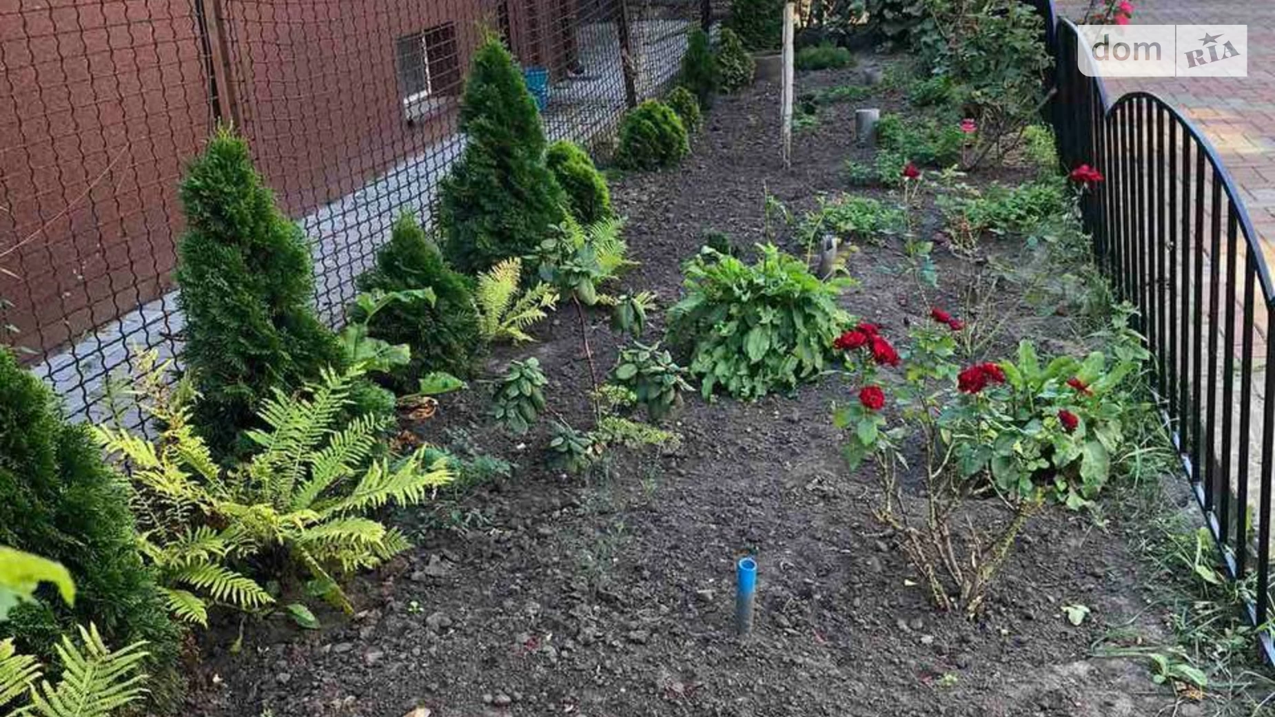 Продается дом на 2 этажа 176 кв. м с бассейном, цена: 180000 $ - фото 4