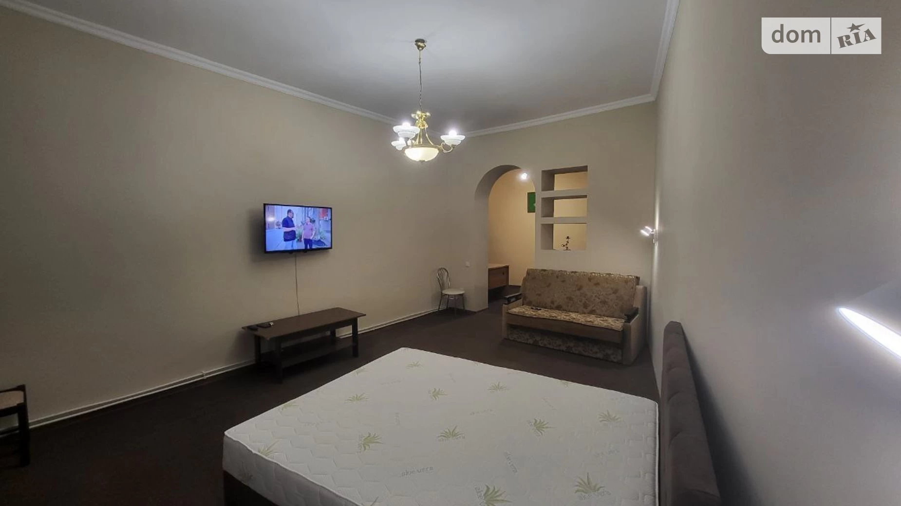 Сдается в аренду 1-комнатная квартира 50 кв. м в Львове, ул. Антоновича Владимира - фото 4