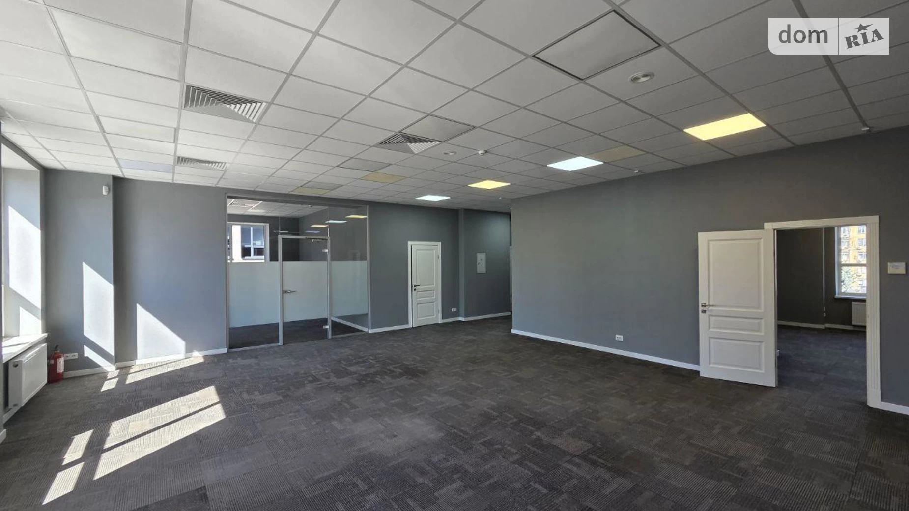 Здається в оренду офіс 360 кв. м в бізнес-центрі, цена: 5900 $ - фото 2