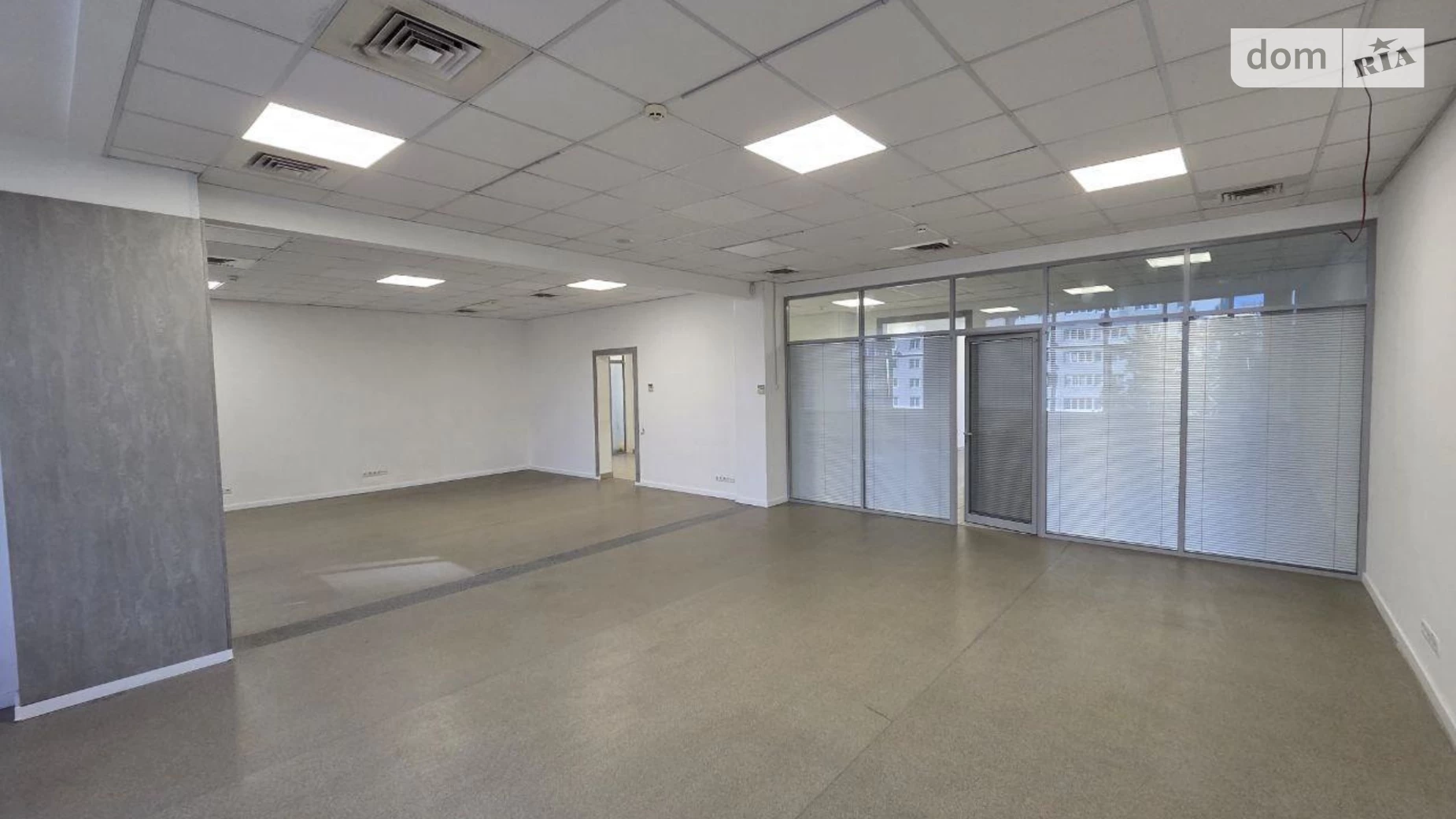 Здається в оренду офіс 300 кв. м в бізнес-центрі, цена: 3450 $ - фото 2