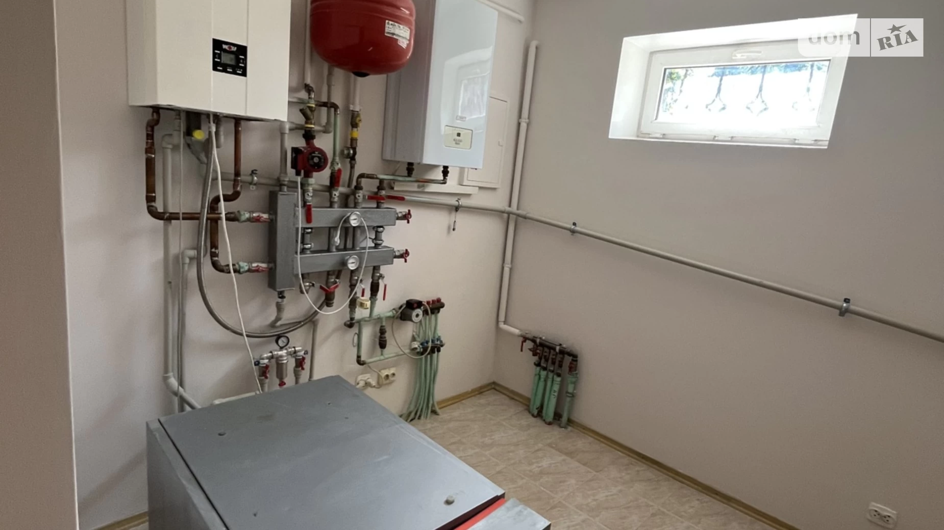 Продається будинок 3 поверховий 300 кв. м з гаражем, цена: 300000 $ - фото 4