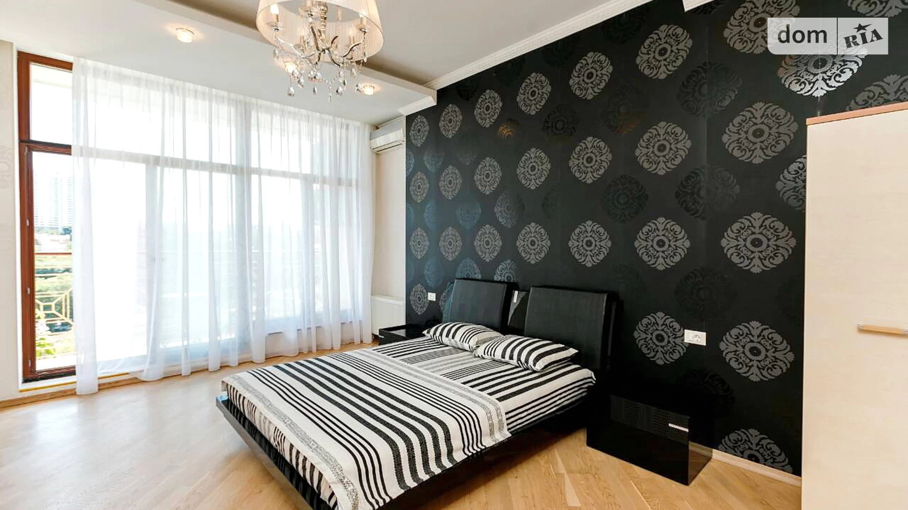 Сдается в аренду 3-комнатная квартира 130 кв. м в Одессе, плато Аркадийское(Гагаринское), 5/3 - фото 5