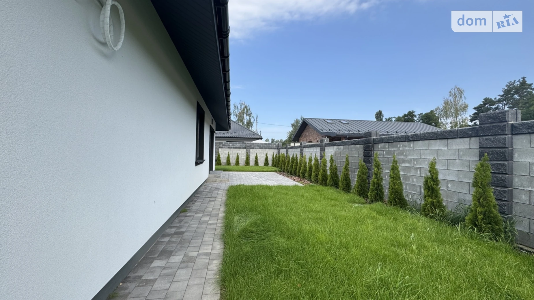 Продается одноэтажный дом 98 кв. м с мансардой, цена: 161000 $ - фото 2