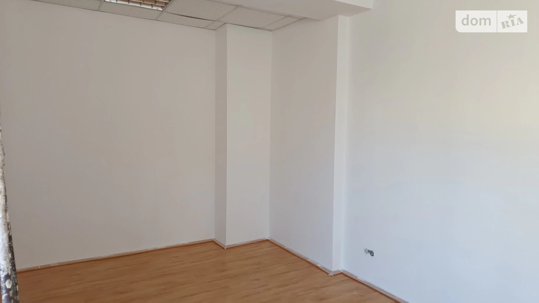 Здається в оренду офіс 25 кв. м в бізнес-центрі, цена: 6000 грн - фото 4